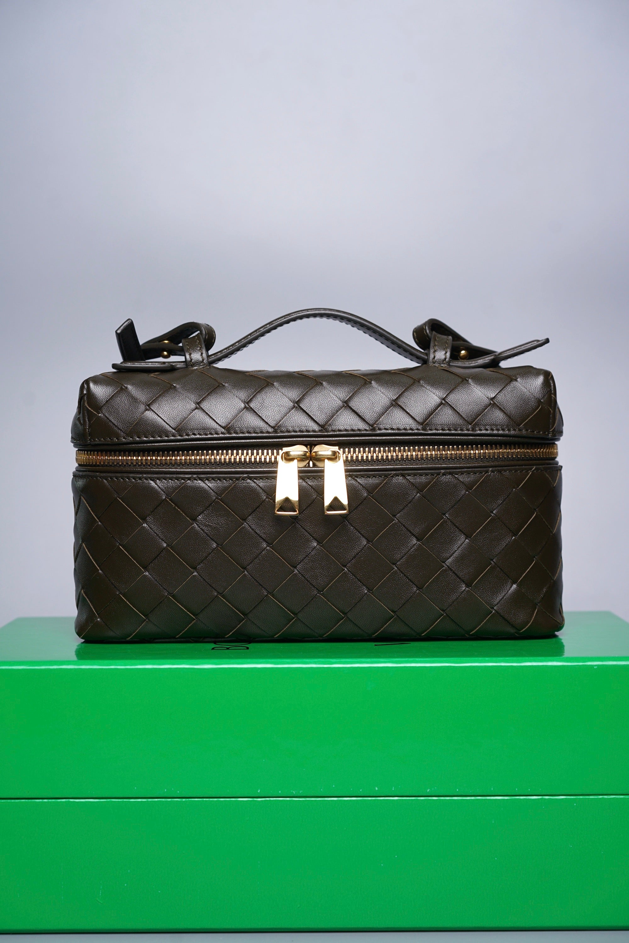 Big Bang Vanity Bottega Bang Bang Vanity in Dark Green Ghw – BRANDPORTER