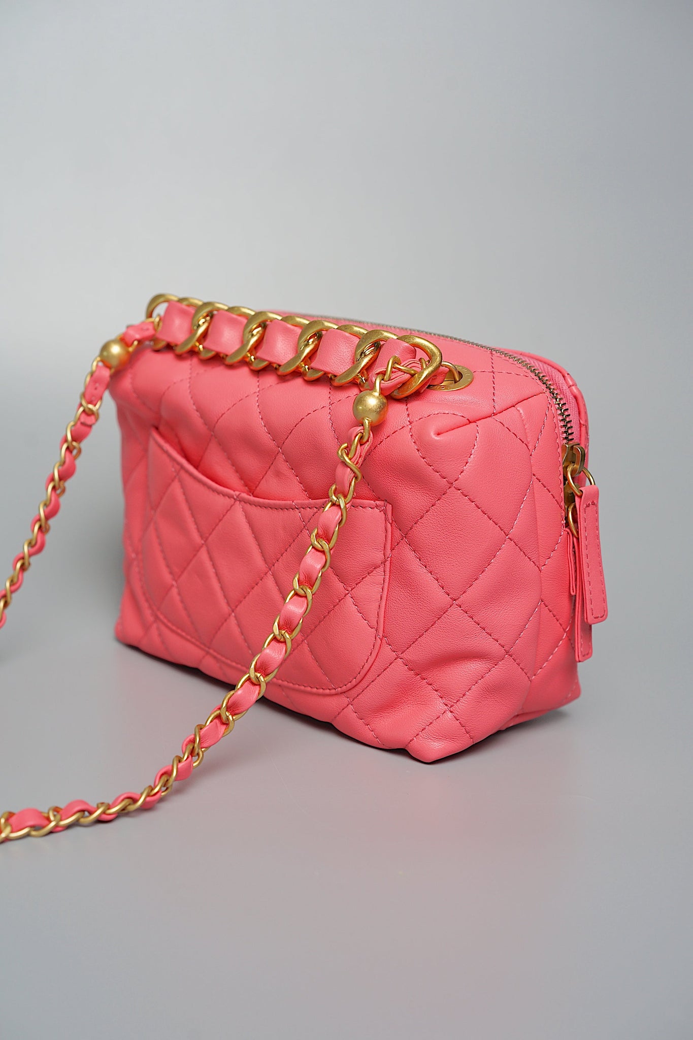 Chanel Mini Bag in Pink Lambskin (Brand new)