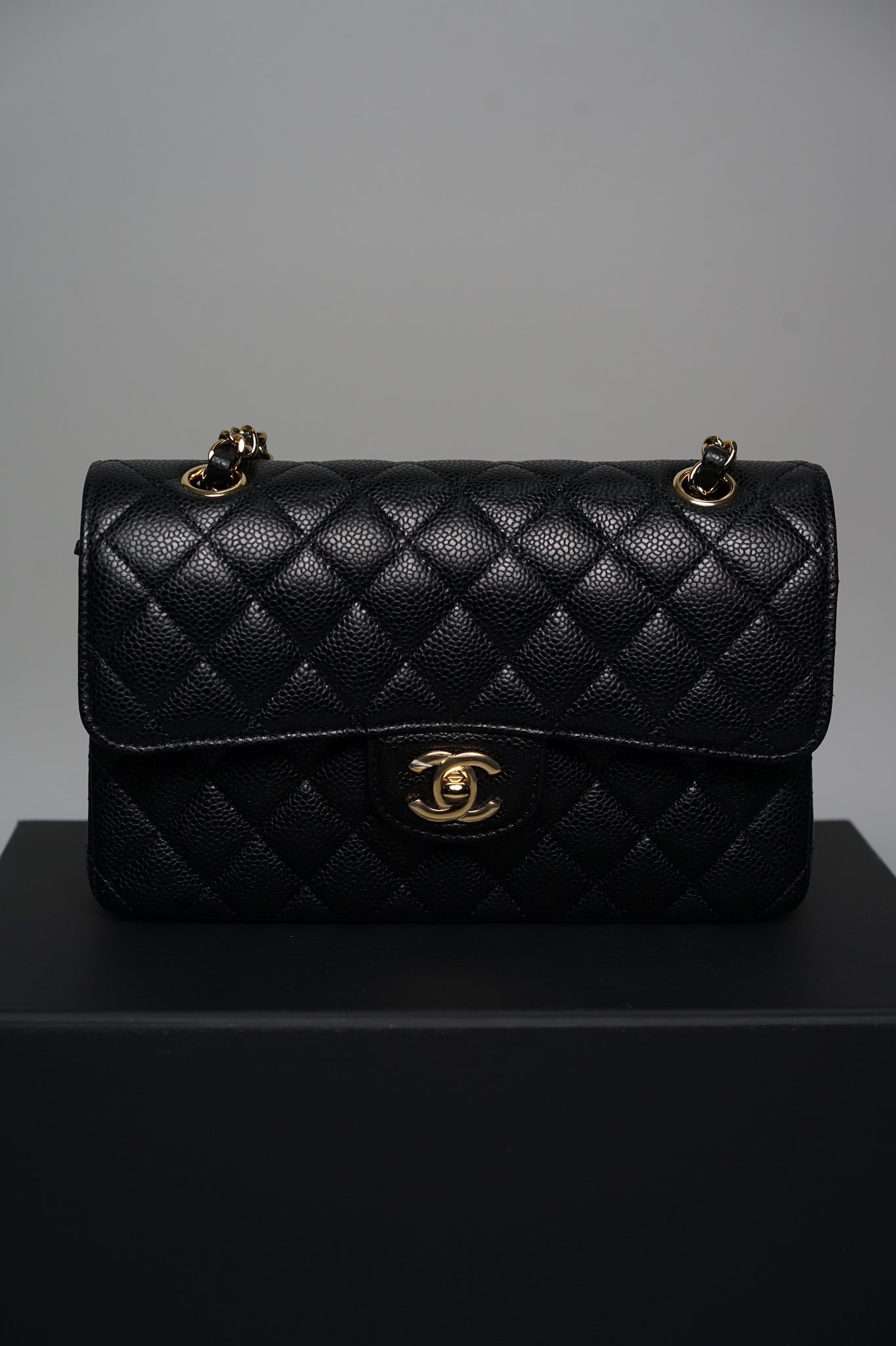 Chanel Small Classic Double Flap in Black Caviar Ghw (Brand New)
