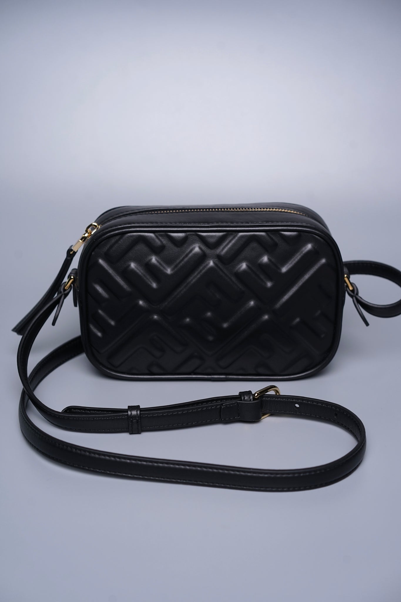 Fendi Zucca Pattern Camera Case Shoulder Bag in Black Ghw (Brand New)