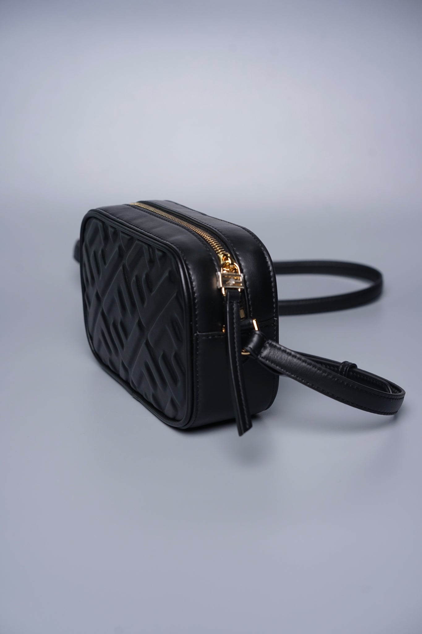 Fendi Zucca Pattern Camera Case Shoulder Bag in Black Ghw (Brand New)