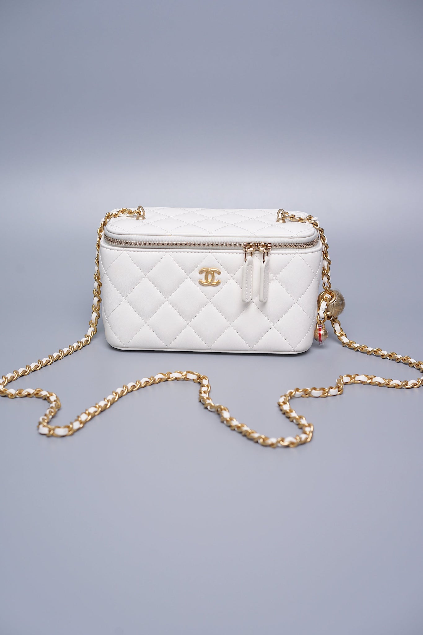 Chanel Pearl Crush Vanity in White (Brand New)