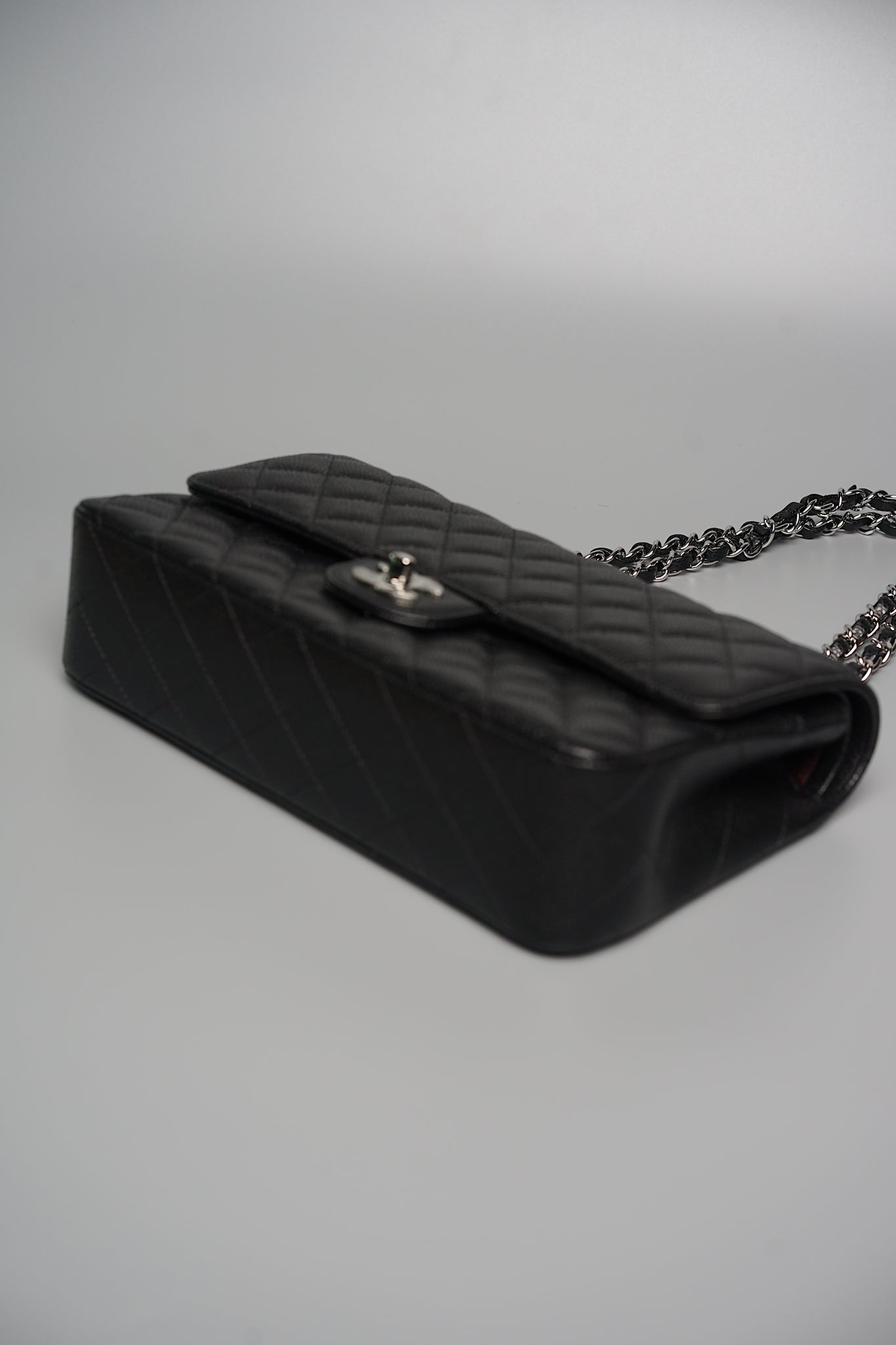 Chanel Medium Classic Double Flap in Black Caviar Shw (Brand New)