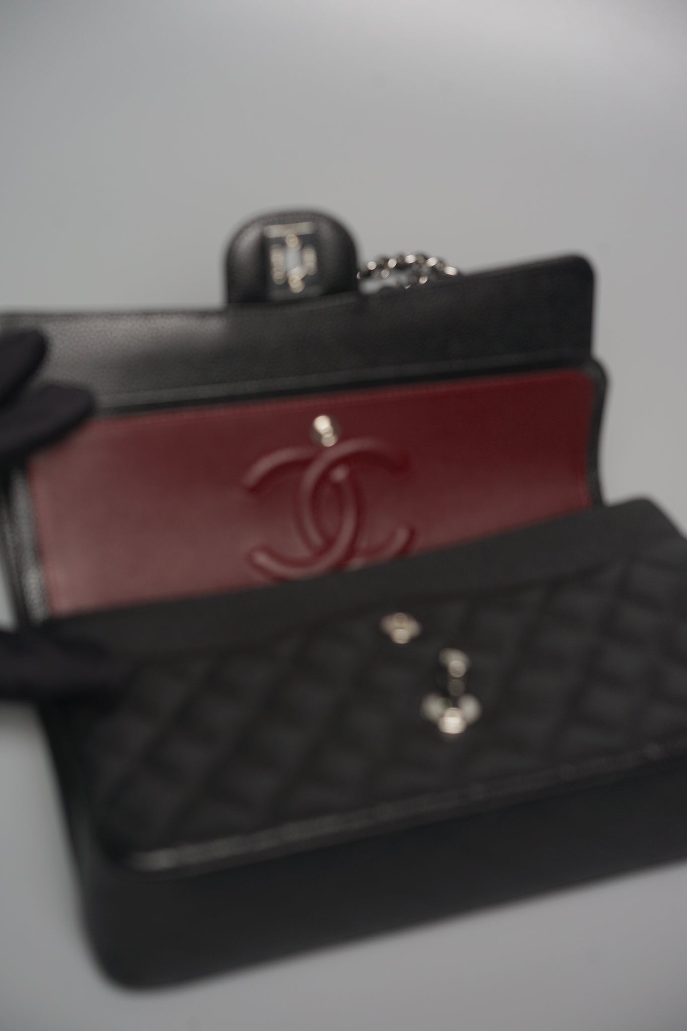 Chanel Medium Classic Double Flap in Black Caviar Shw (Brand New)