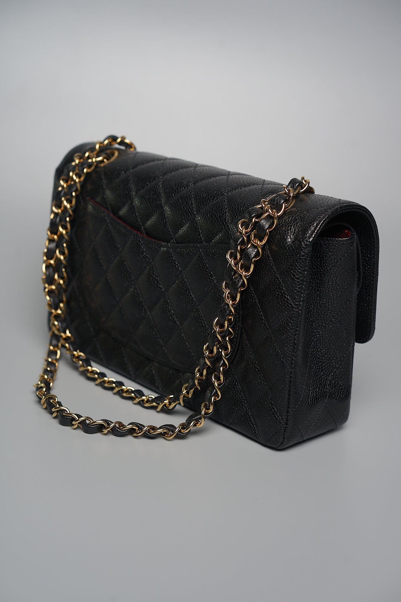 Chanel Medium Classic Double Flap in Black Caviar Ghw