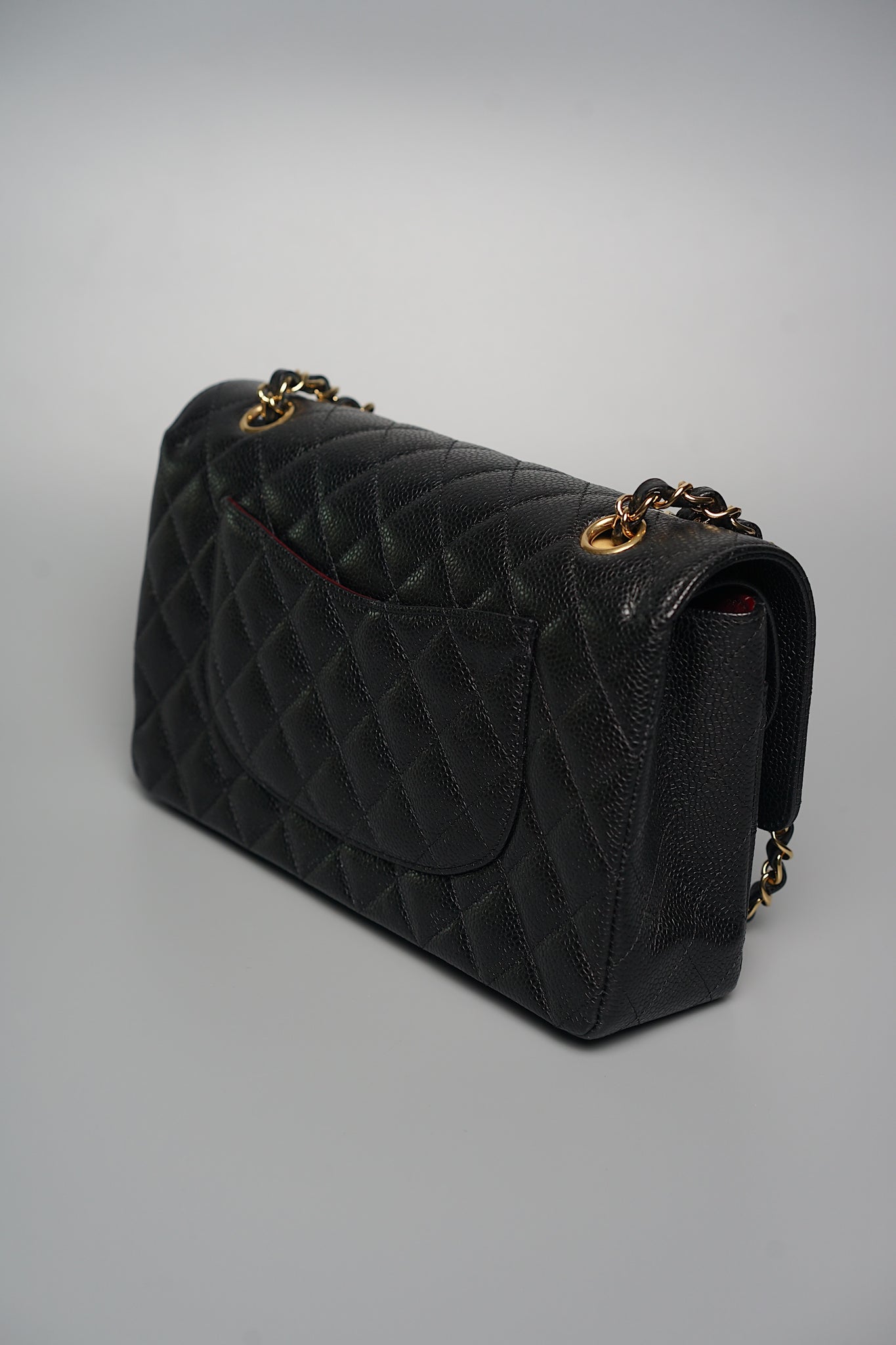 Chanel Medium Classic Double Flap in Black Caviar Ghw