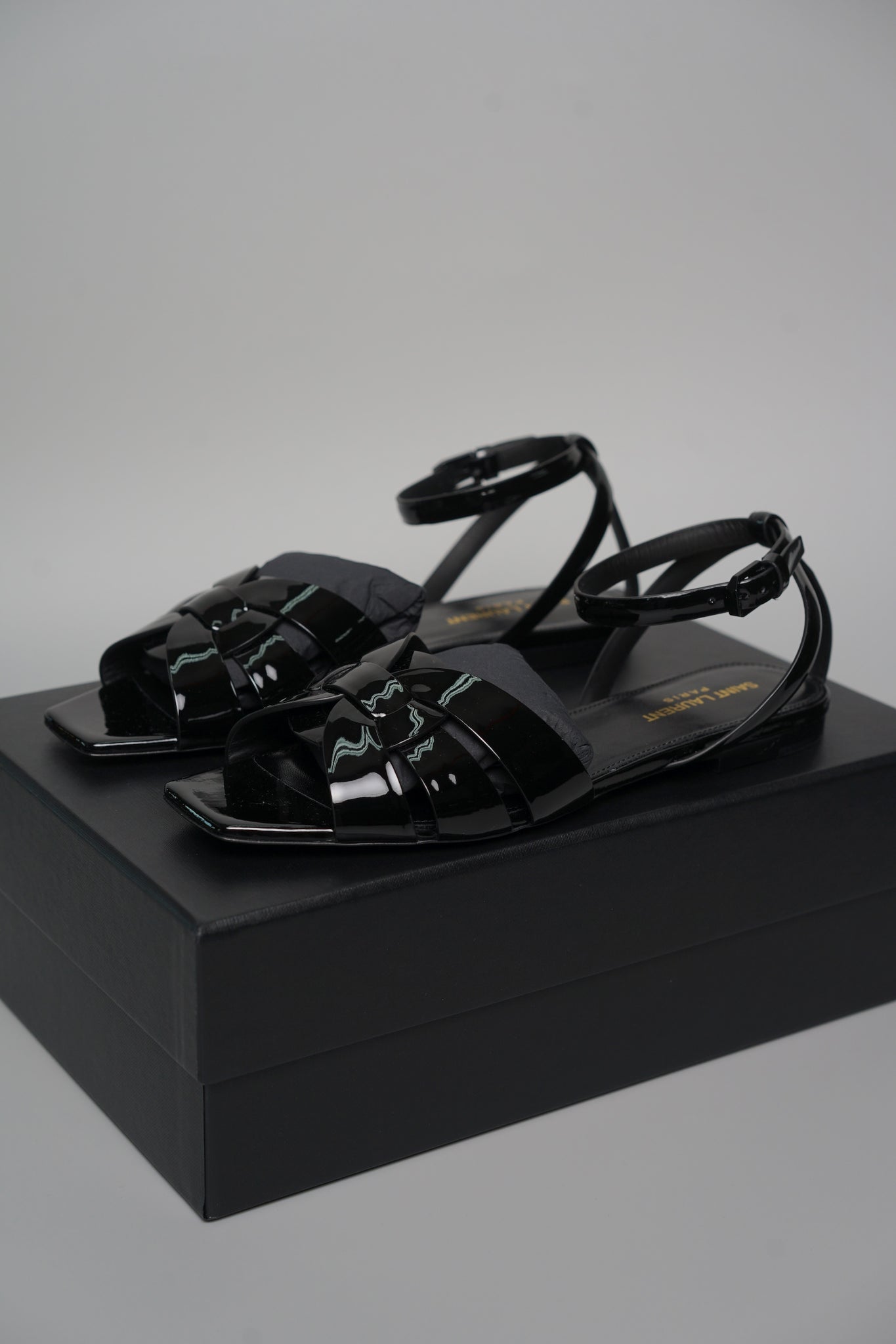 Saint Laurent Flat Tribute Sandal in Black Size 38 (Brand New)