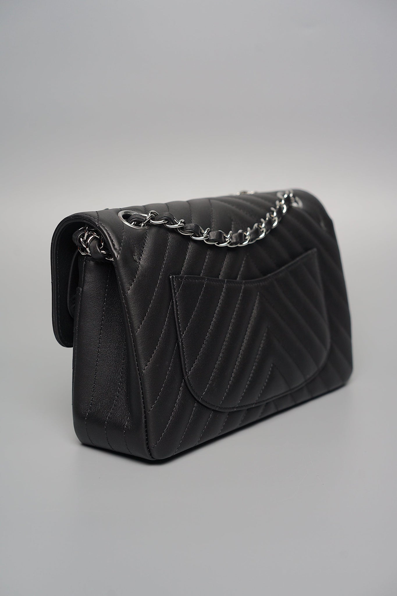Chanel Chevron Small Double Flap in Black Lambskin Shw (Brand New)