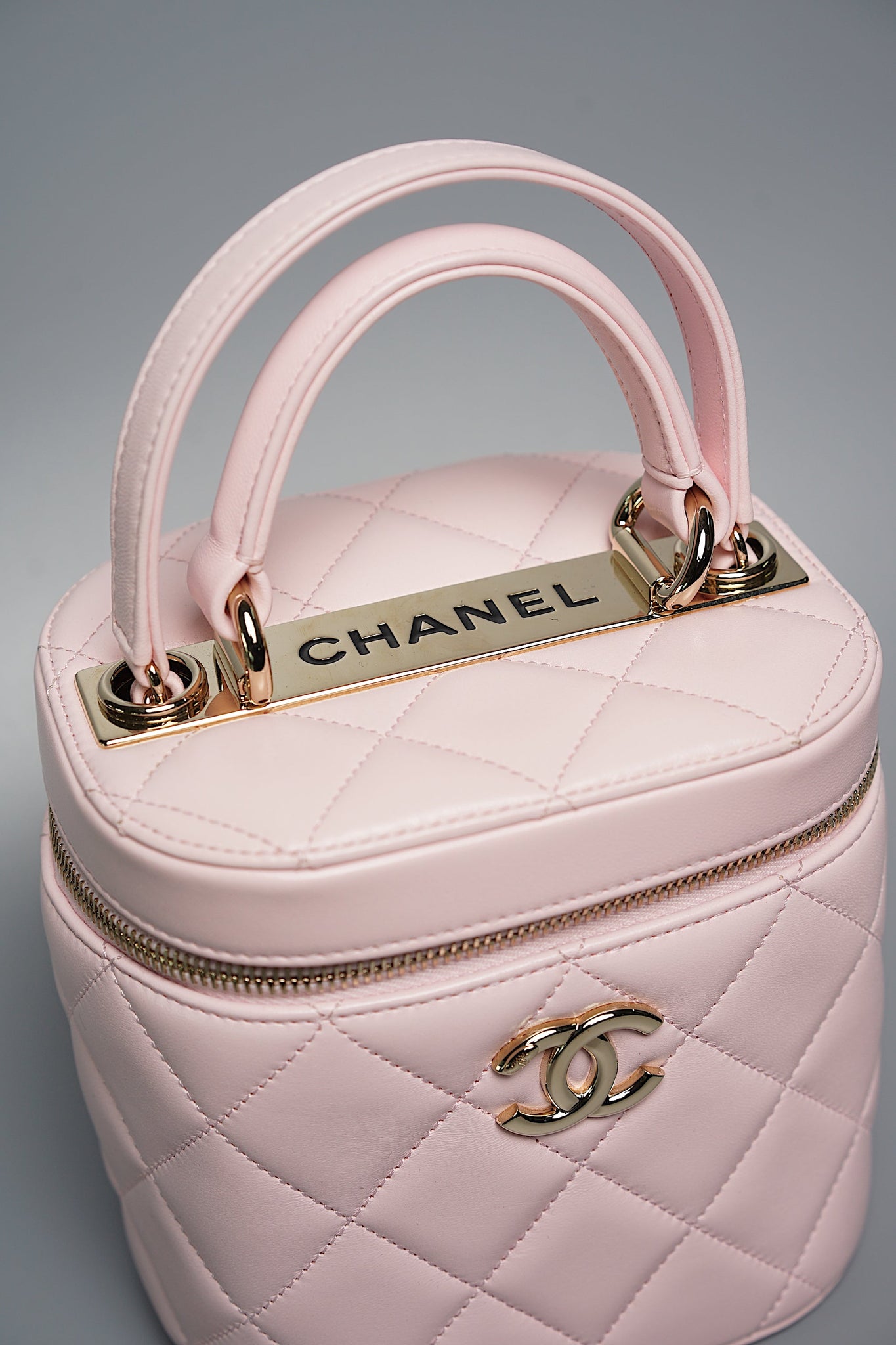 Chanel Trendy CC Vanity Case in Light Pink