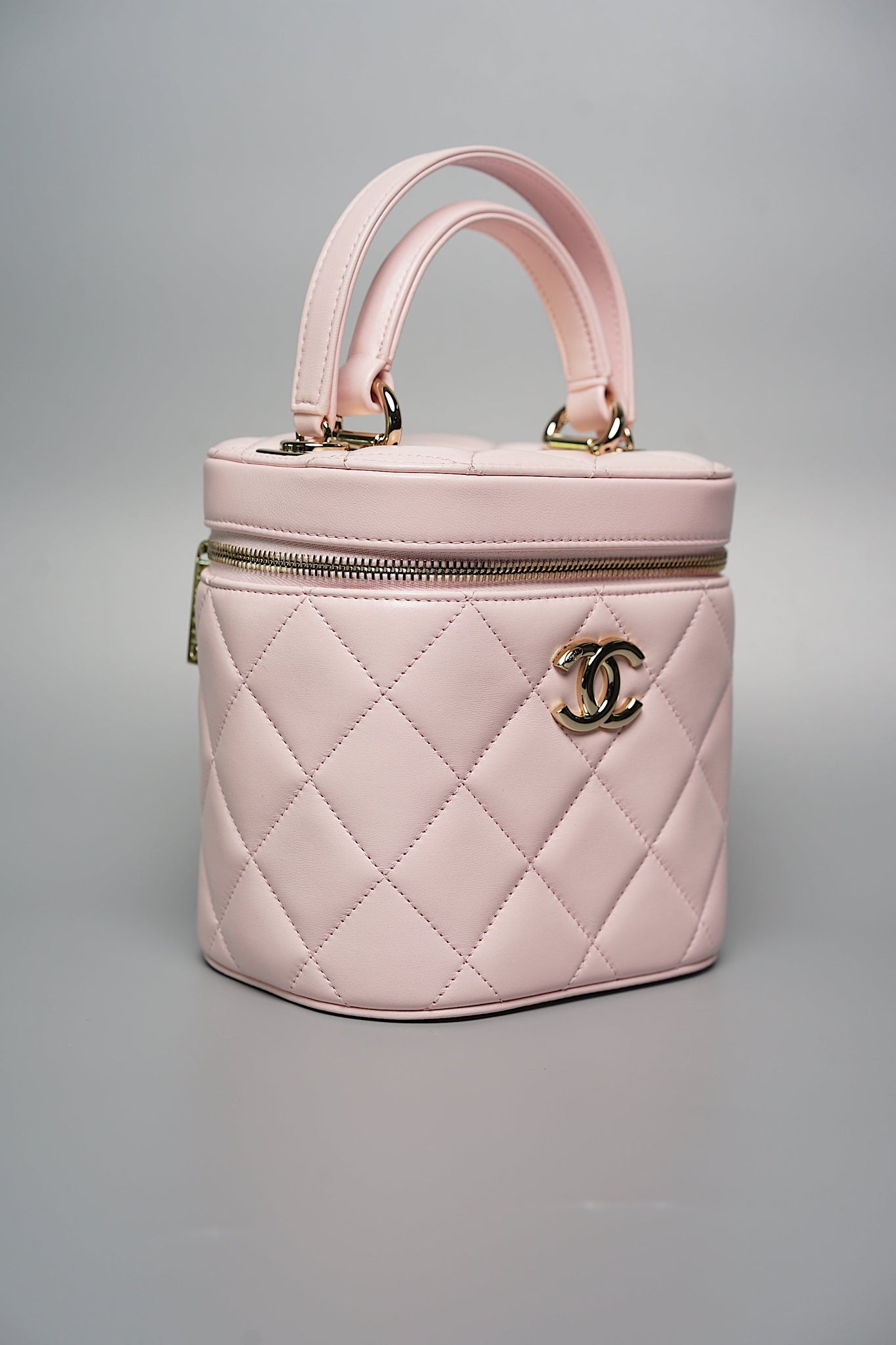 Chanel Trendy CC Vanity Case in Light Pink