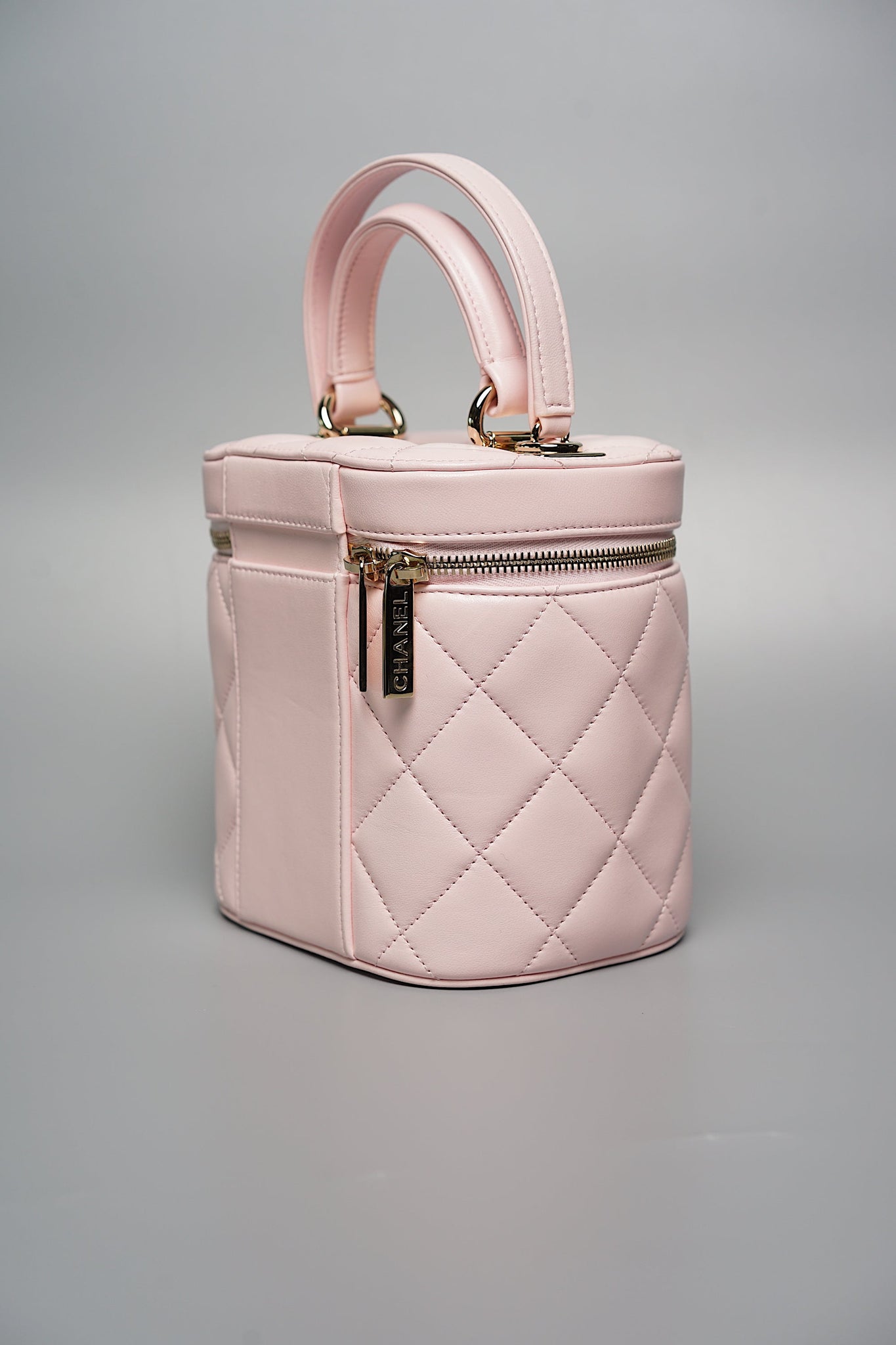 Chanel Trendy CC Vanity Case in Light Pink