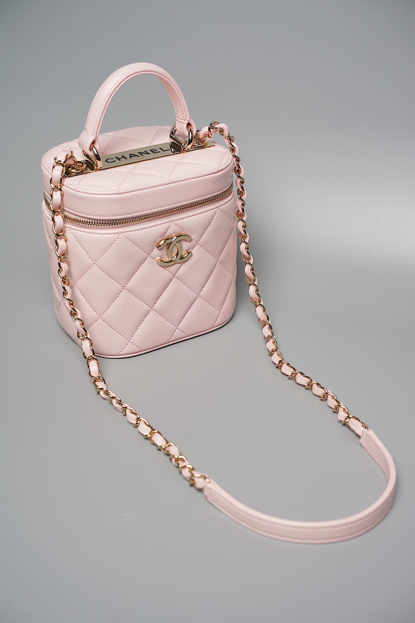 Chanel Trendy CC Vanity Case in Light Pink