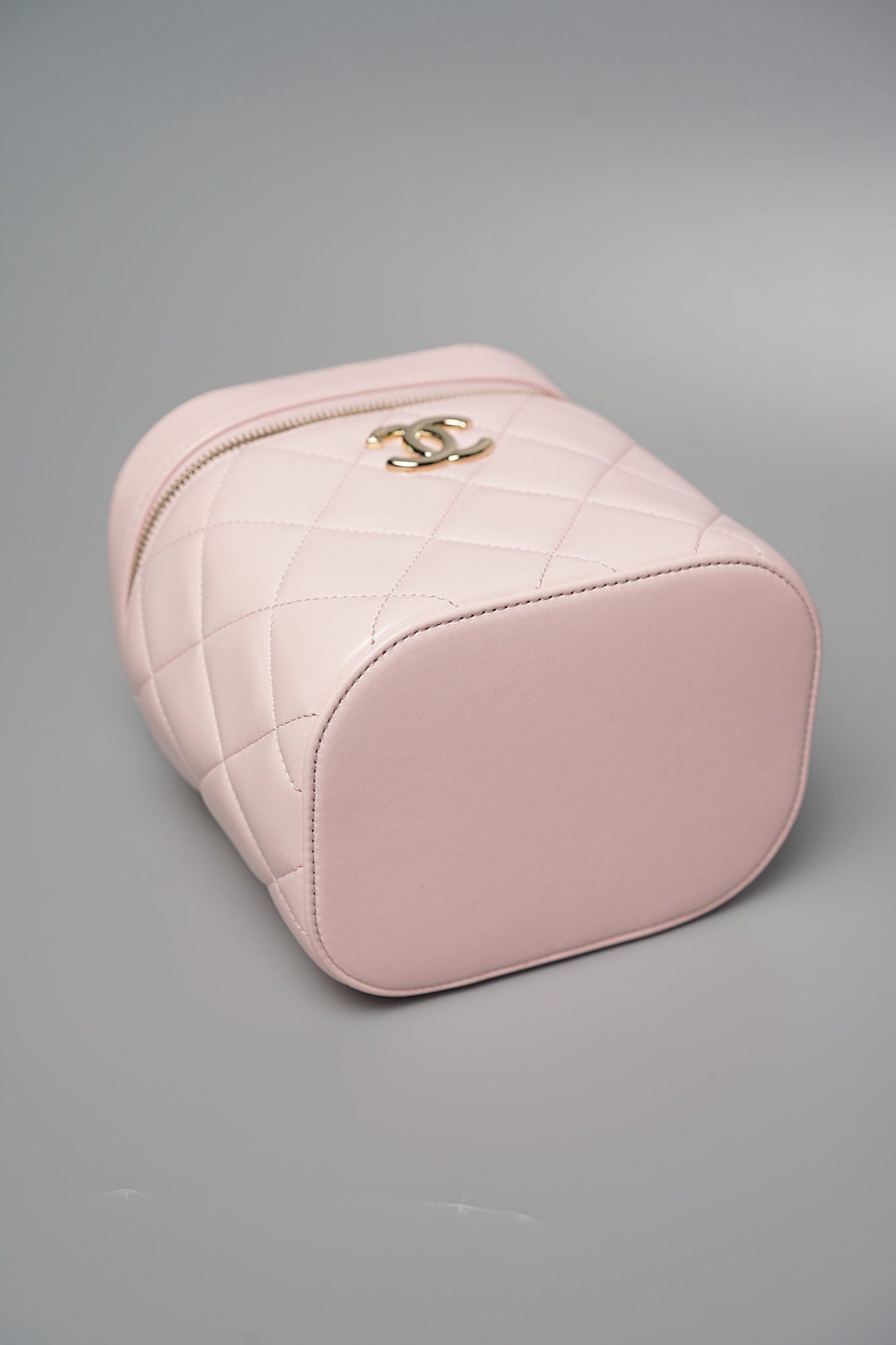 Chanel Trendy CC Vanity Case in Light Pink