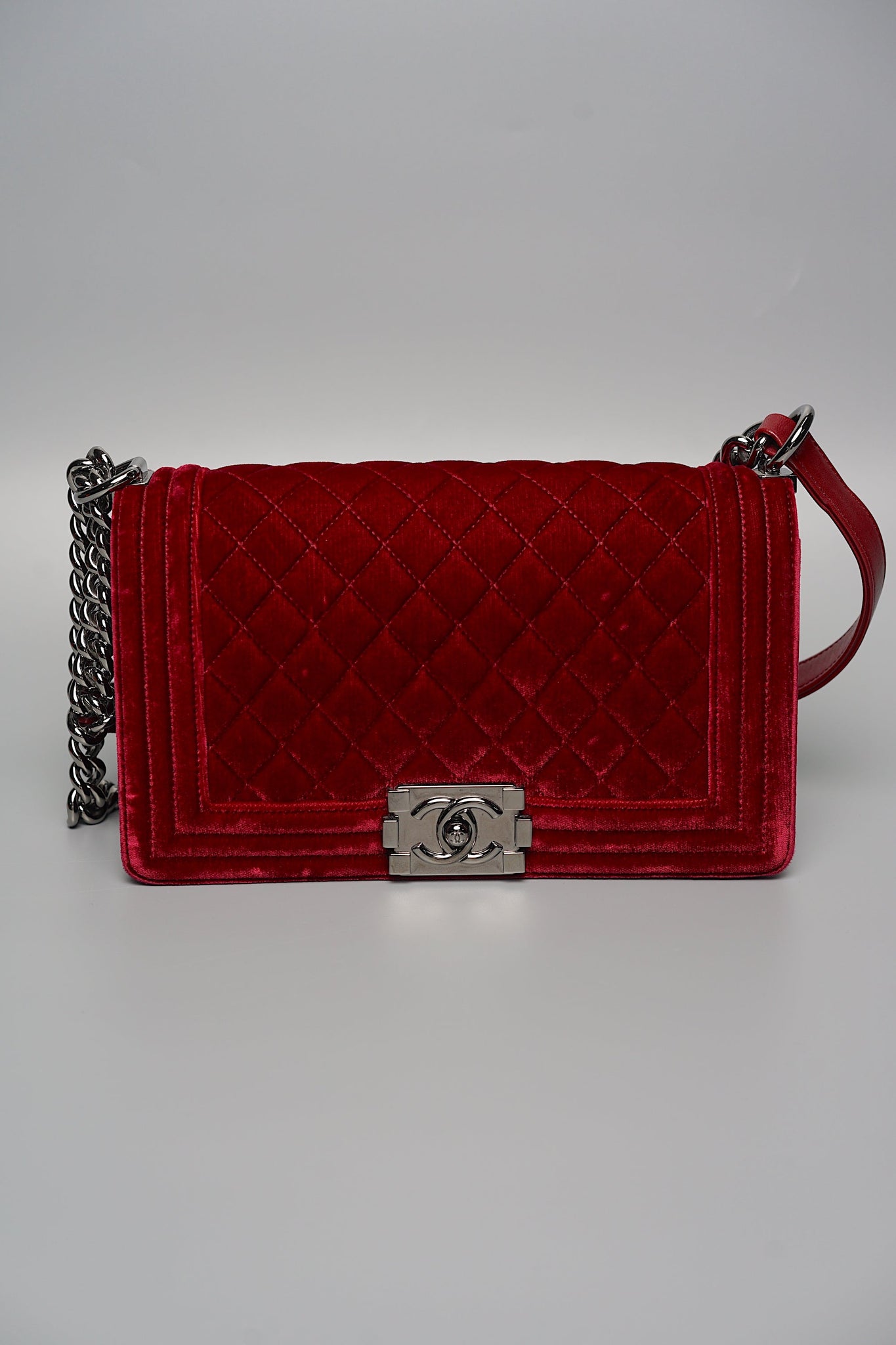 Boy Chanel Medium in Burgundy Velvet Ruthenium