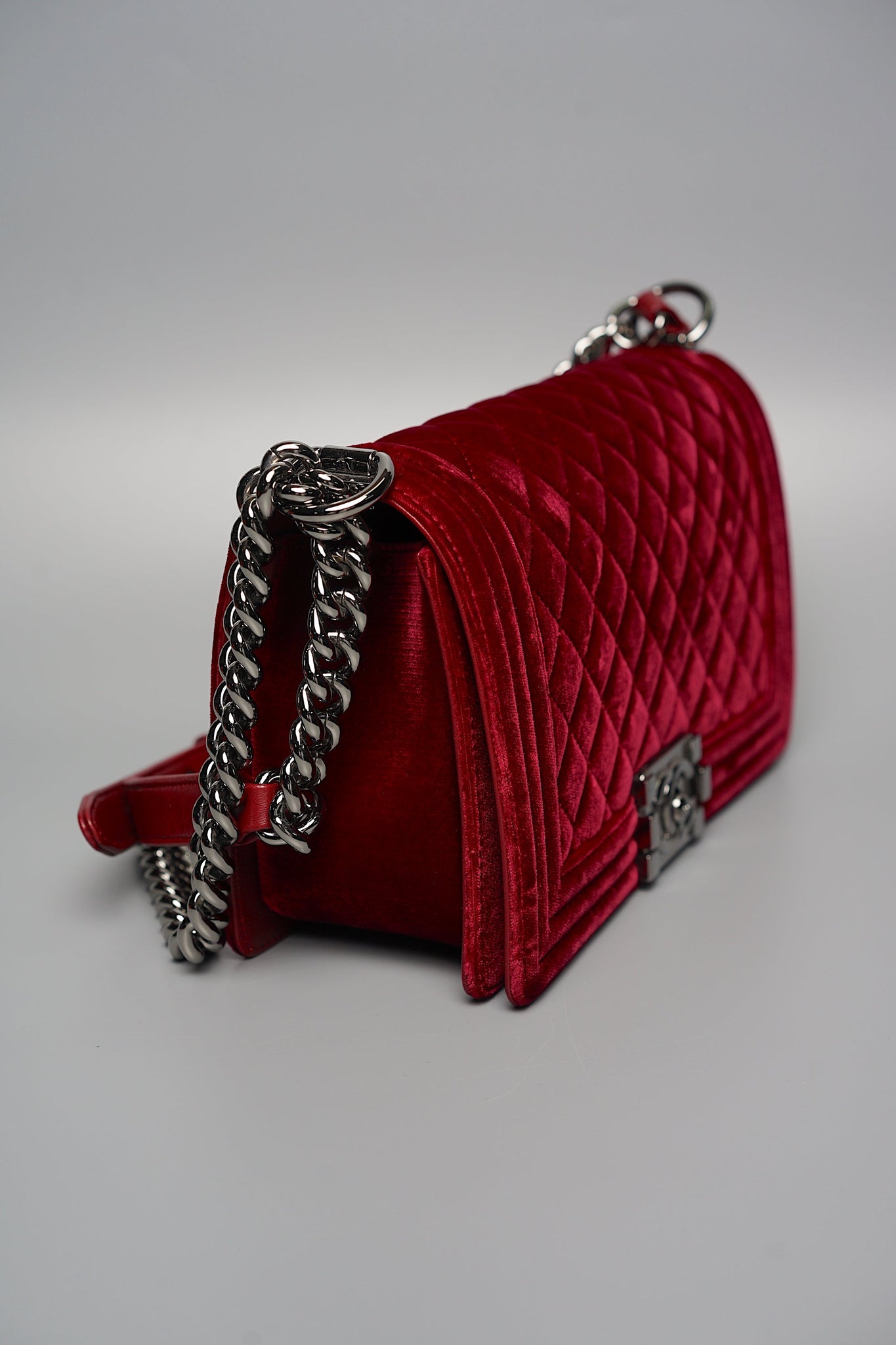 Boy Chanel Medium in Burgundy Velvet Ruthenium