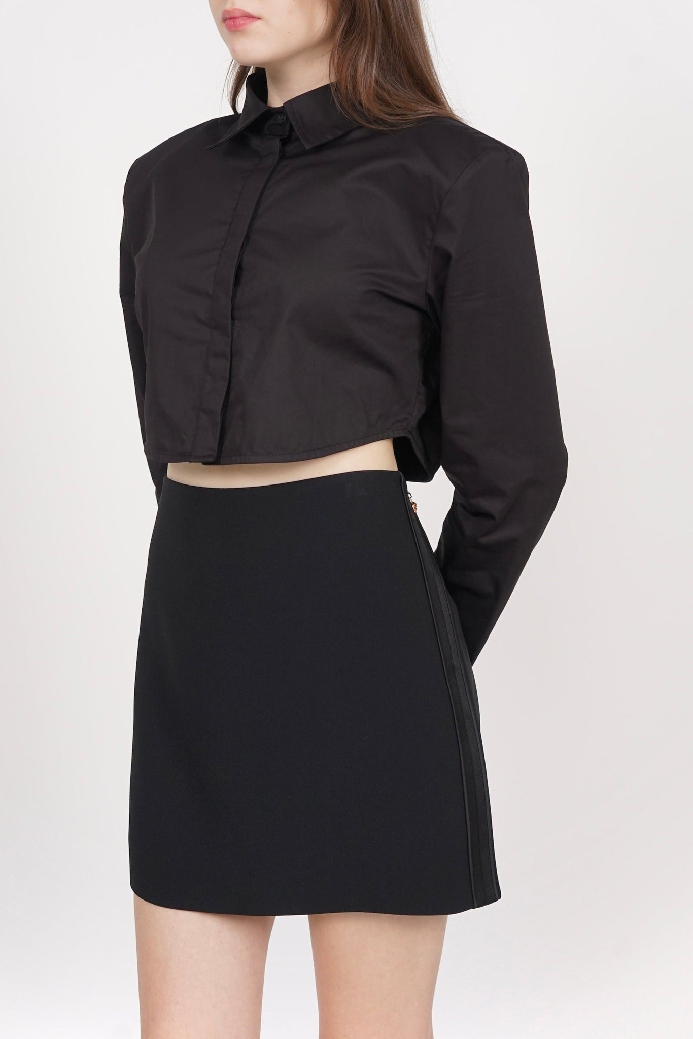 Versace Side Zip Skirt in Black Size 40 (Brand New)