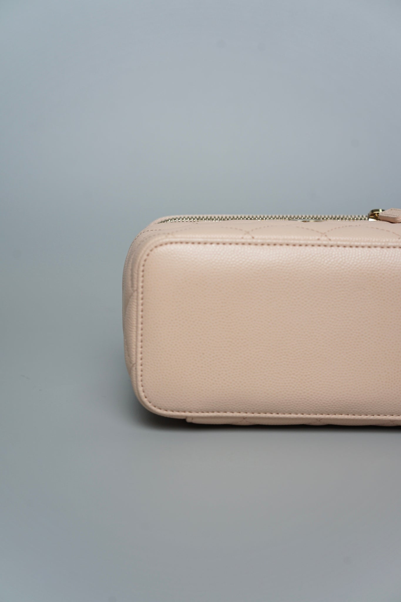 Chanel Mini Vanity Case in Beige Claire Caviar Lghw