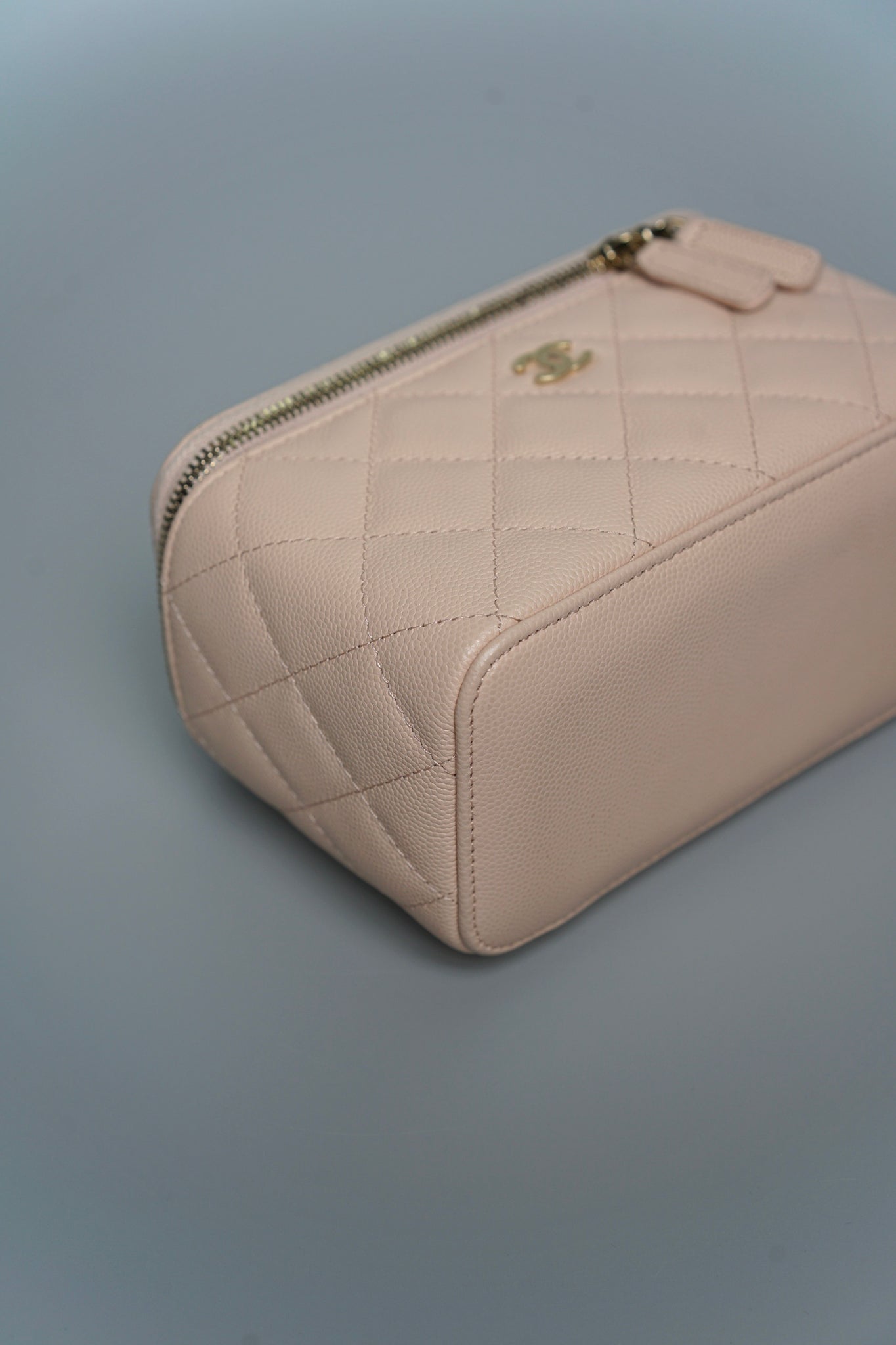 Chanel Mini Vanity Case in Beige Claire Caviar Lghw