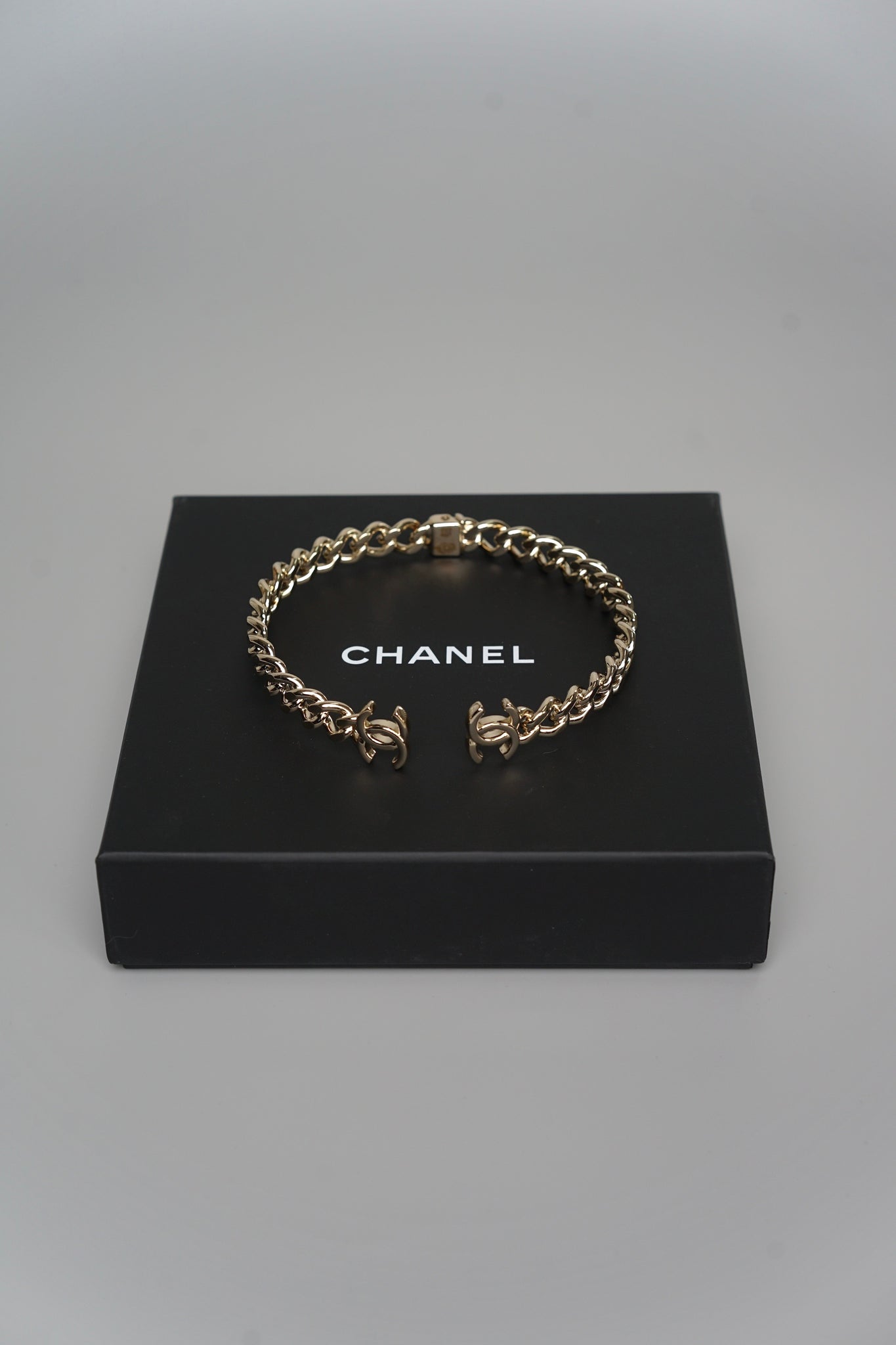 Chanel CC Chain Link Choker Necklace in Silver
