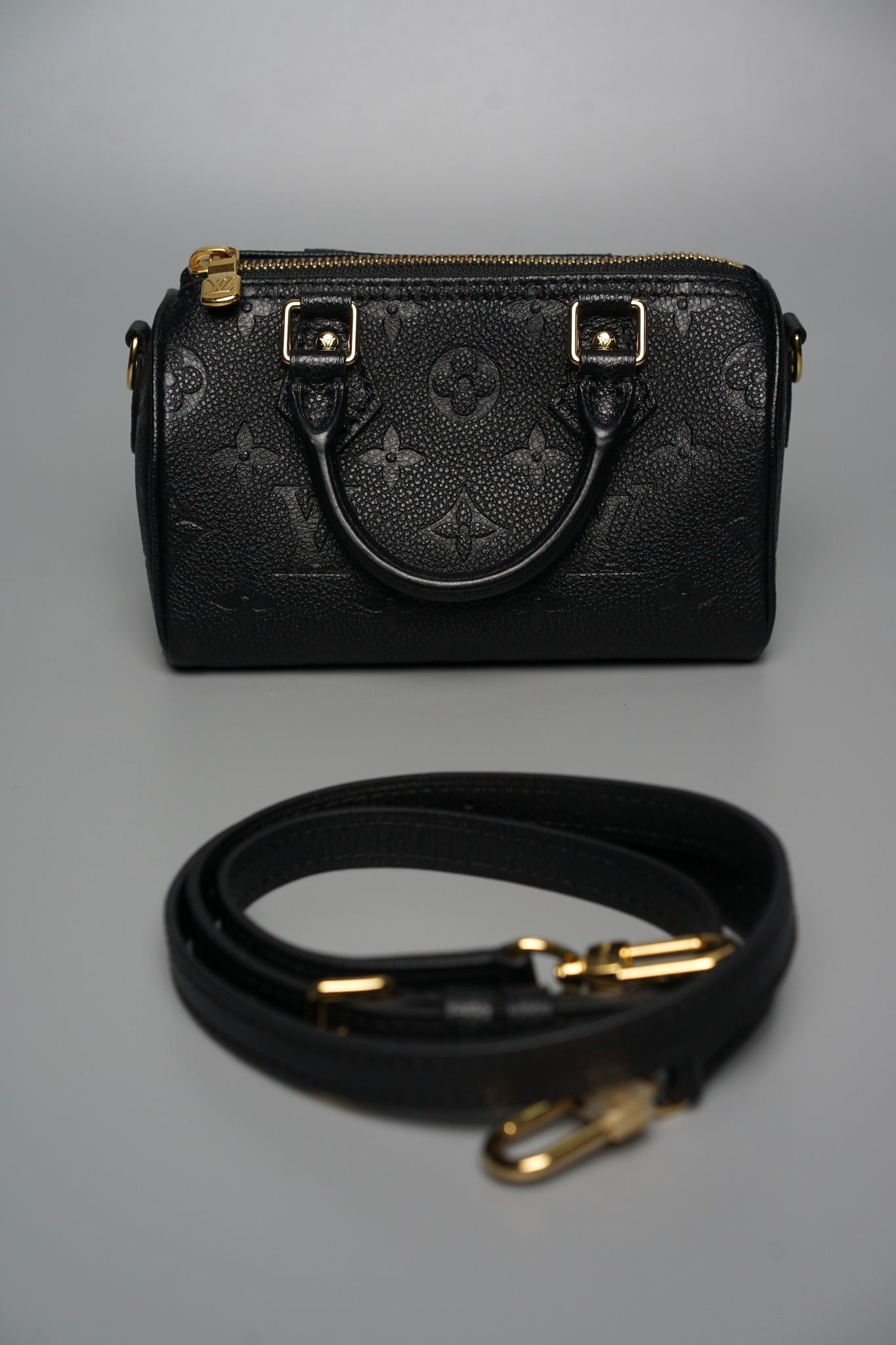 Louis Vuitton Nano Speedy in Noir (Brand New)