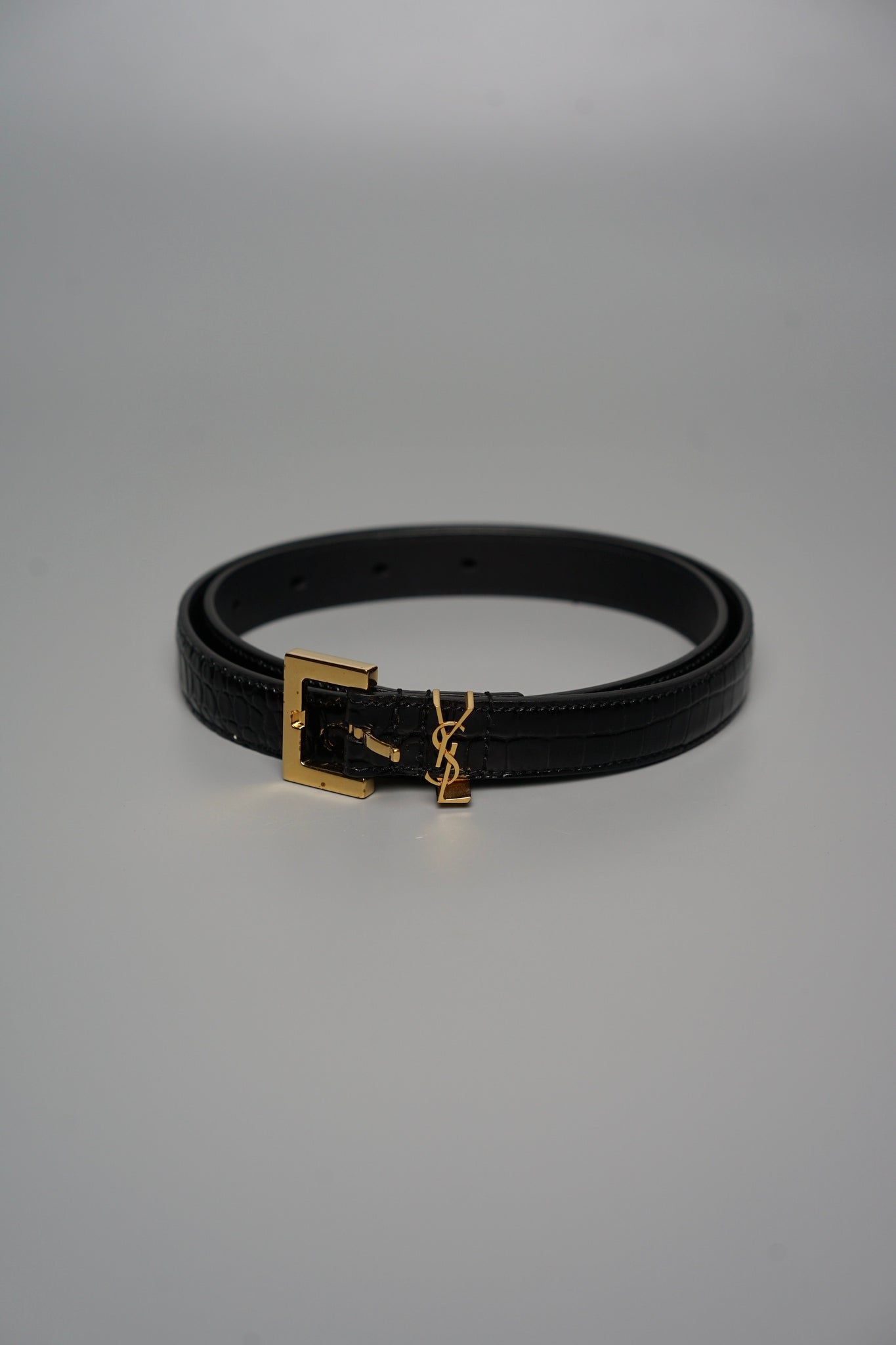 Saint Laurent Cassandre Belt in Black Ghw