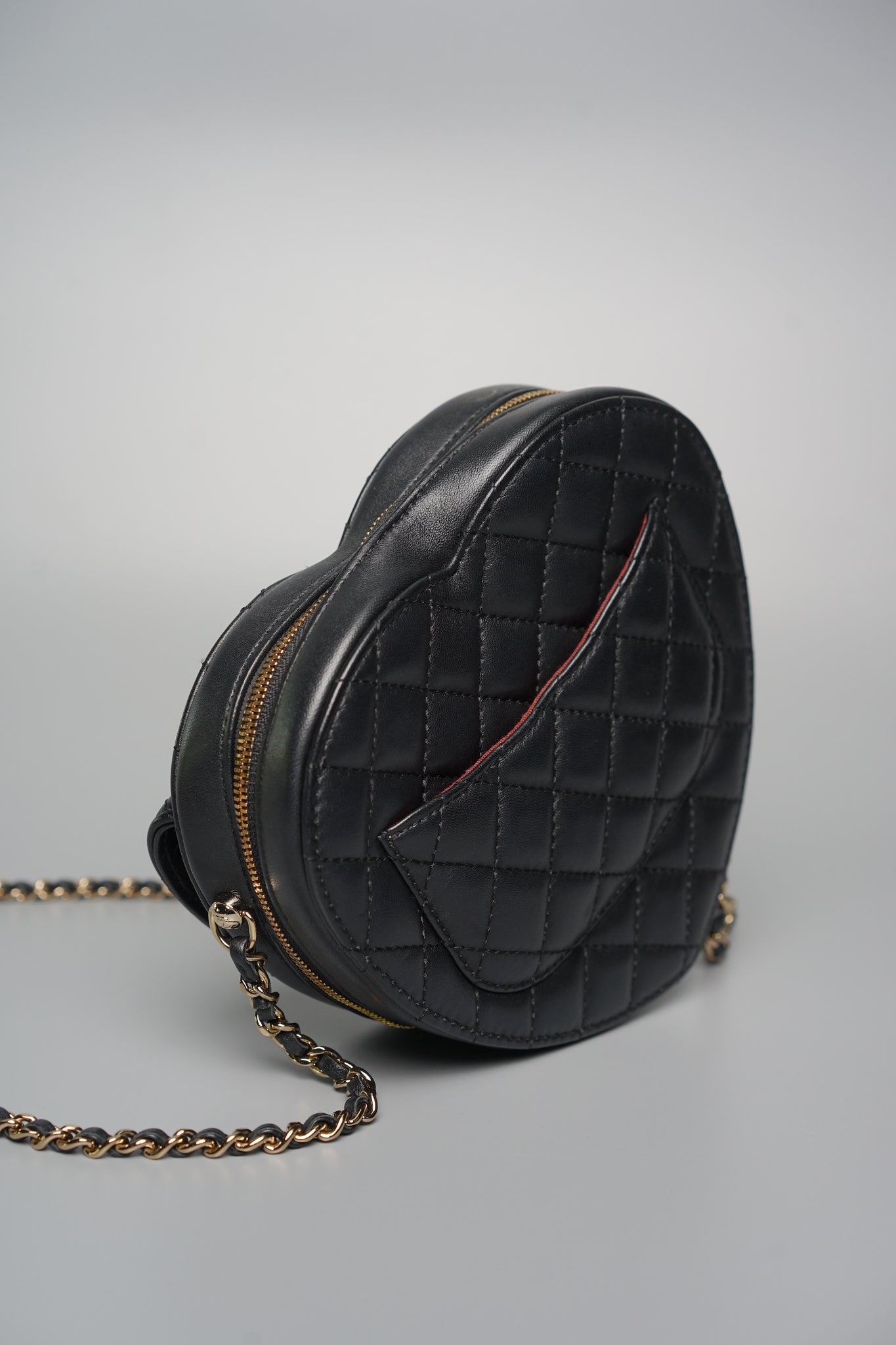 Chanel Heart Bag in Black Lambskin Shw