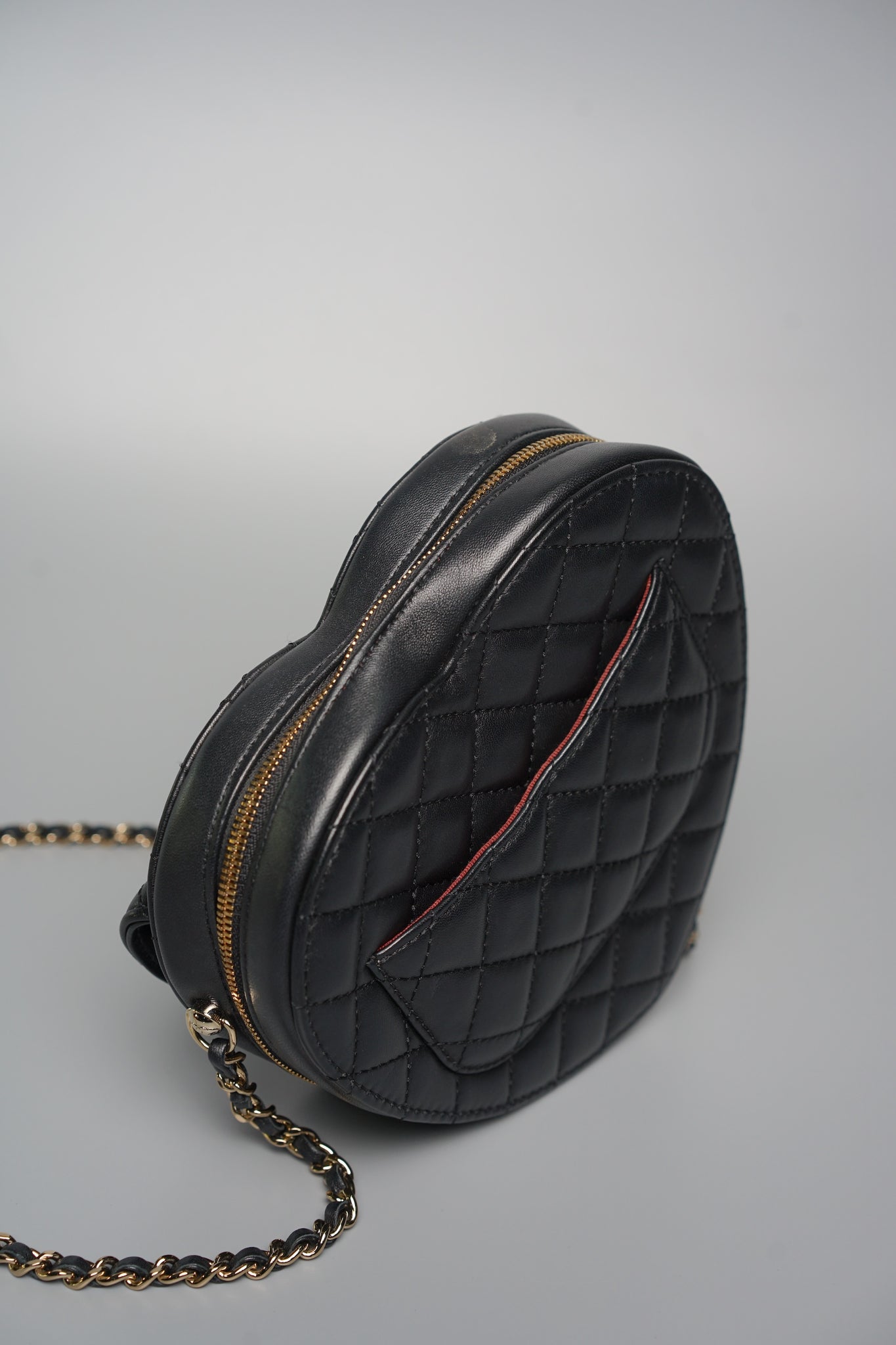 Chanel Heart Bag in Black Lambskin Shw