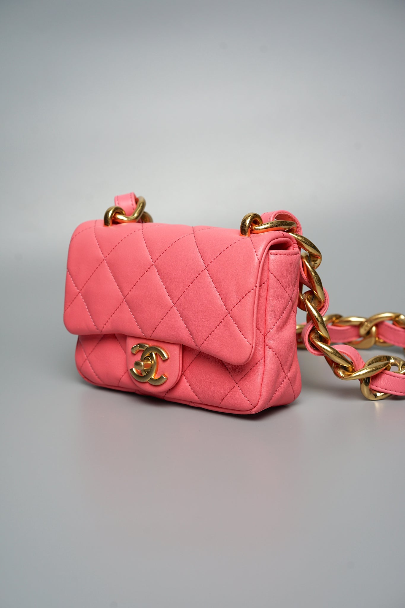 Chanel 22S Mini Flap in Coral Pink Lambskin Bghw
