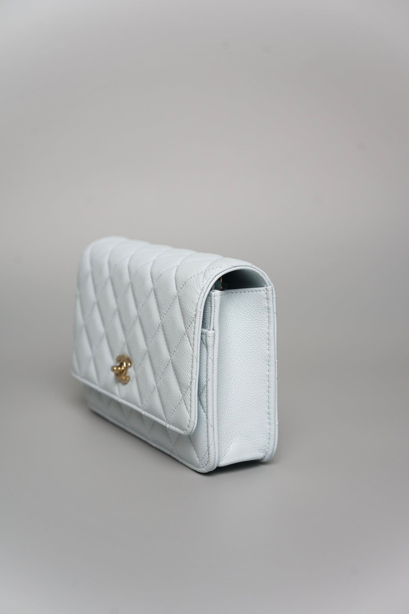 Chanel Wallet on Chain in Light Blue Grained Shiny Calfskin Lghw (Brand New)