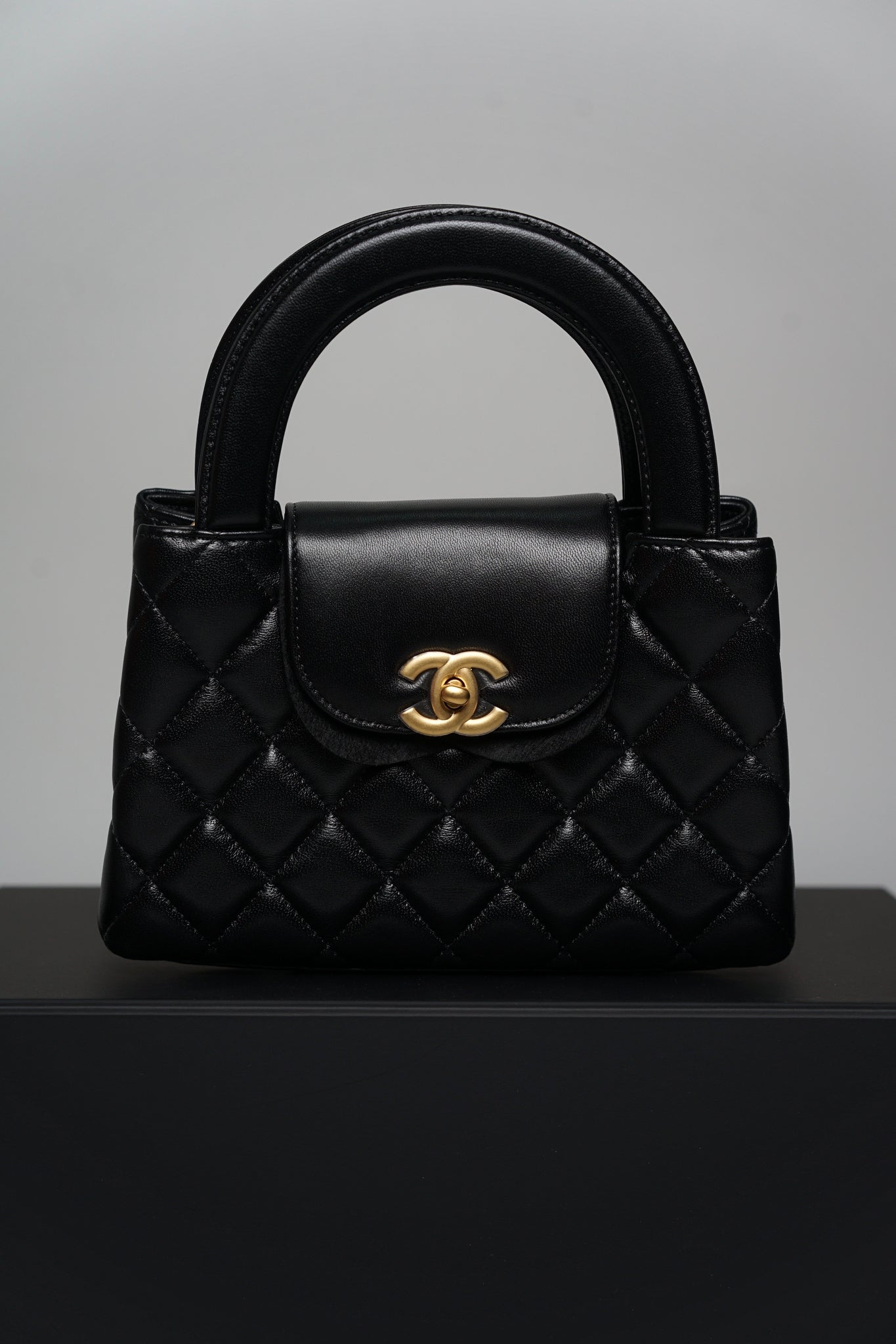 Chanel Kelly Mini in Black Shiny Calfskin Ghw (Brand New)