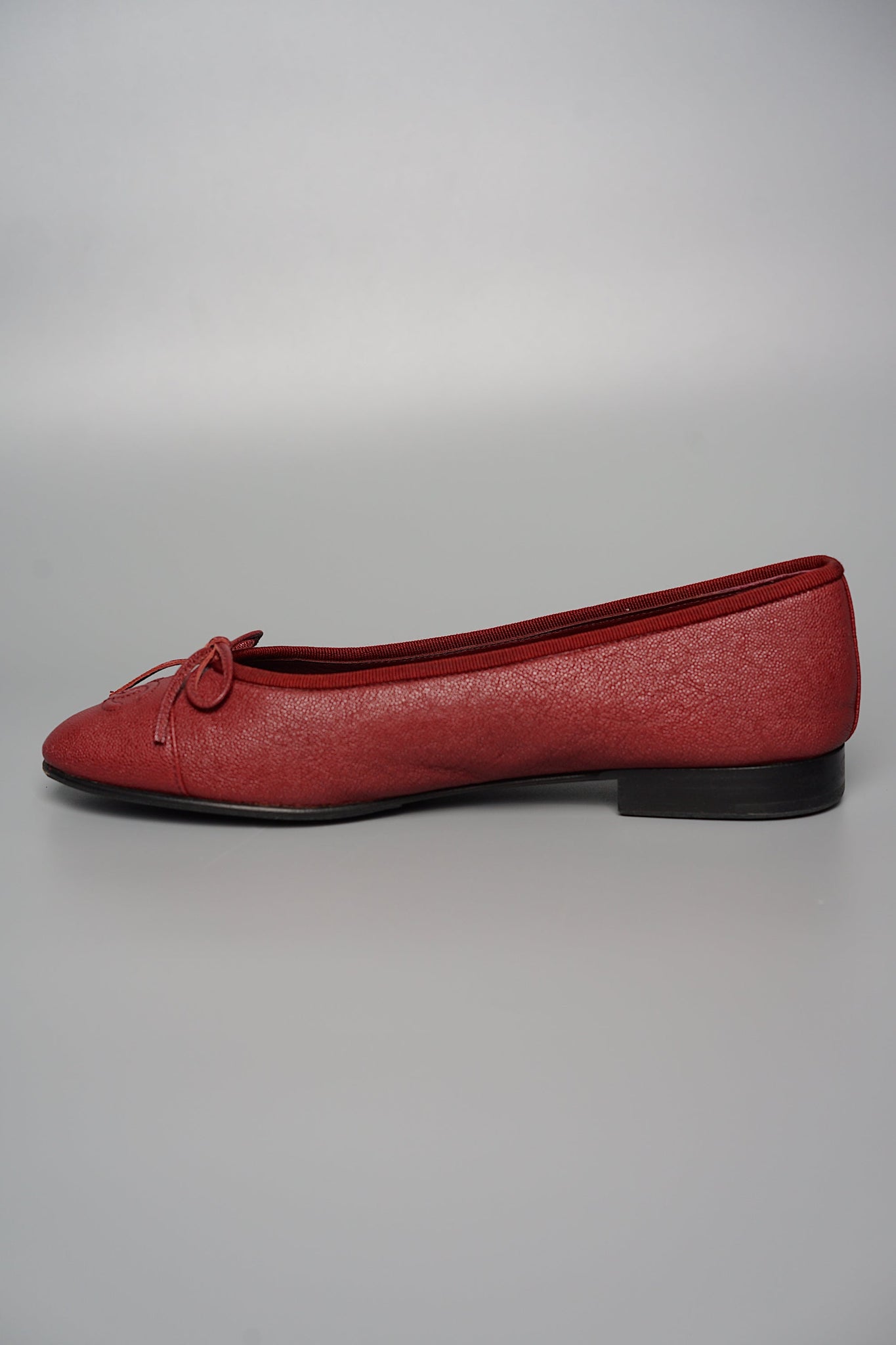 Chanel Pumps in Red Size 38.5