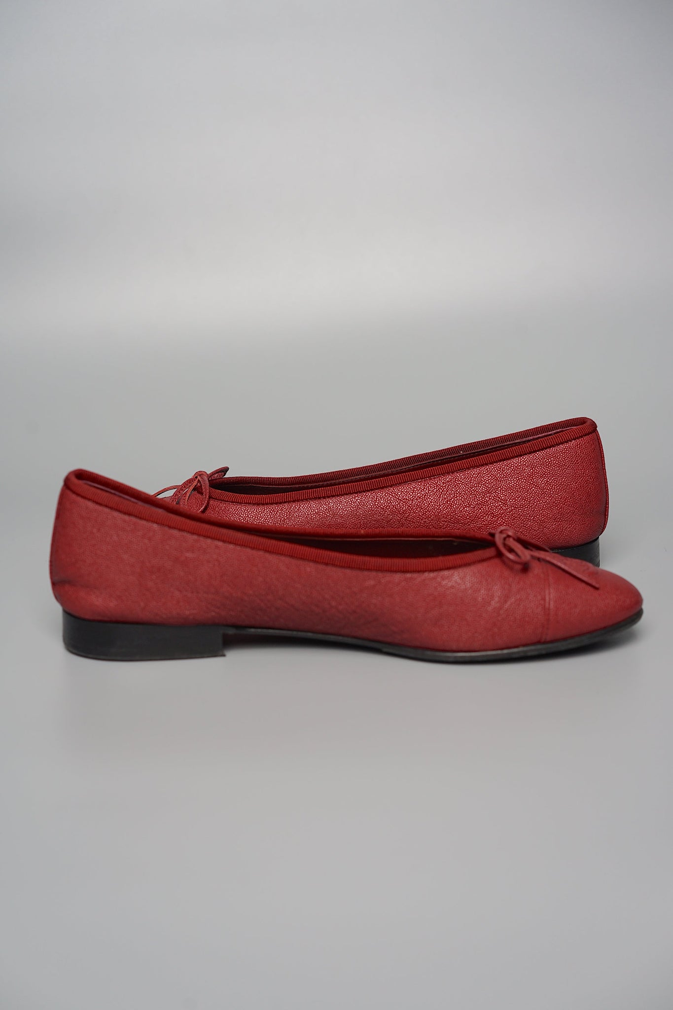 Chanel Pumps in Red Size 38.5