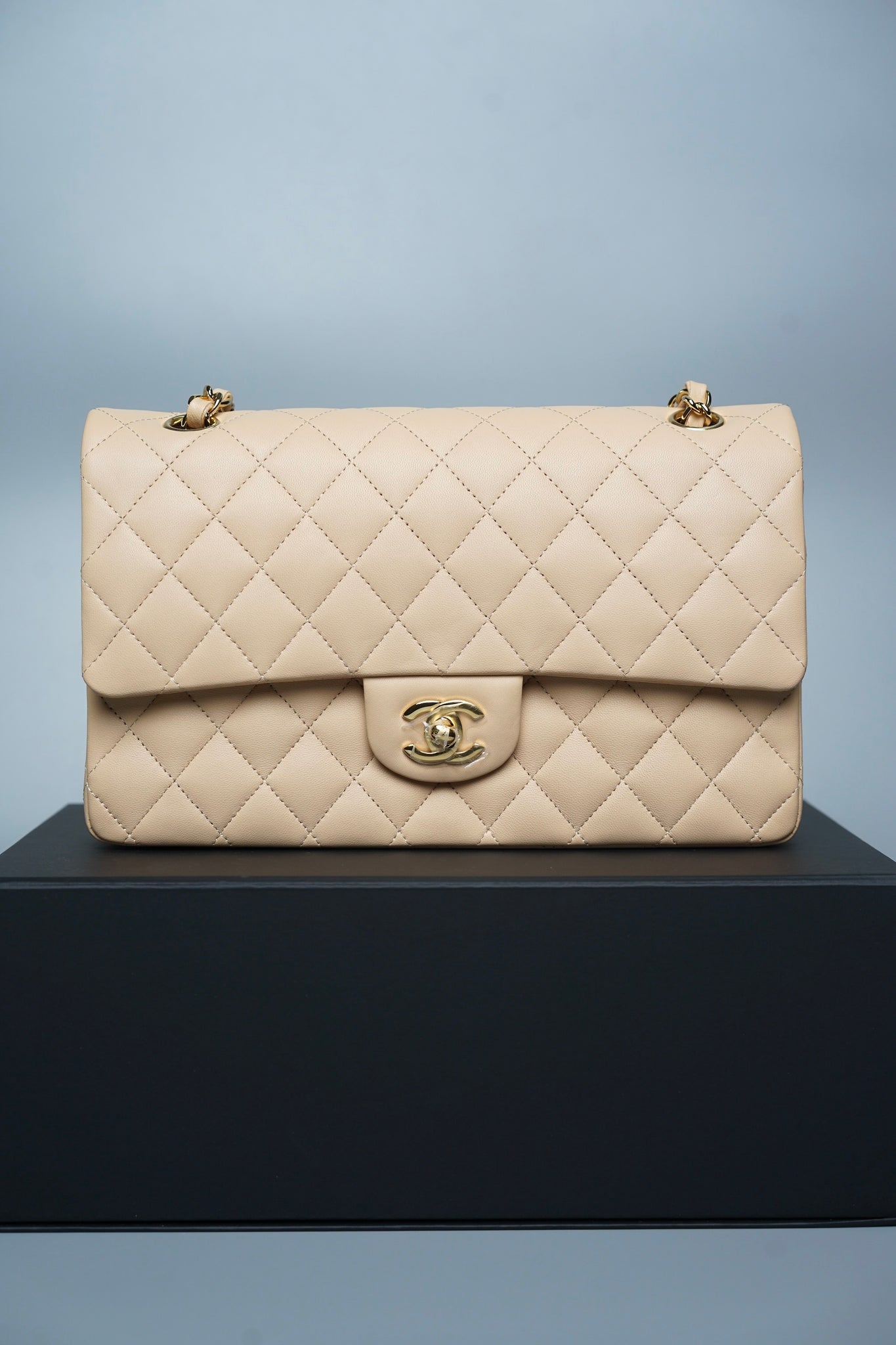 Chanel Classic Medium Double Flap in Beige Lambskin Ghw (Brand New)