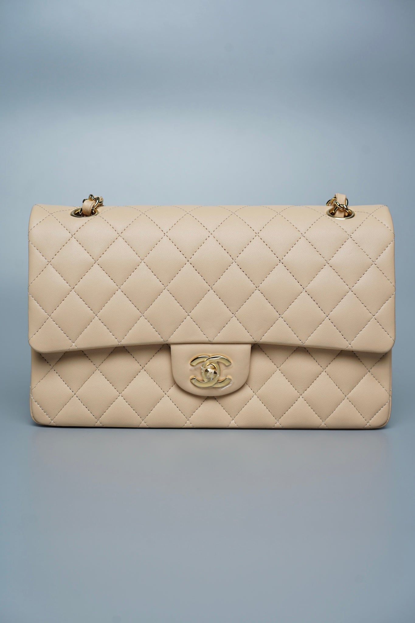 Chanel Classic Medium Double Flap in Beige Lambskin Ghw (Brand New)