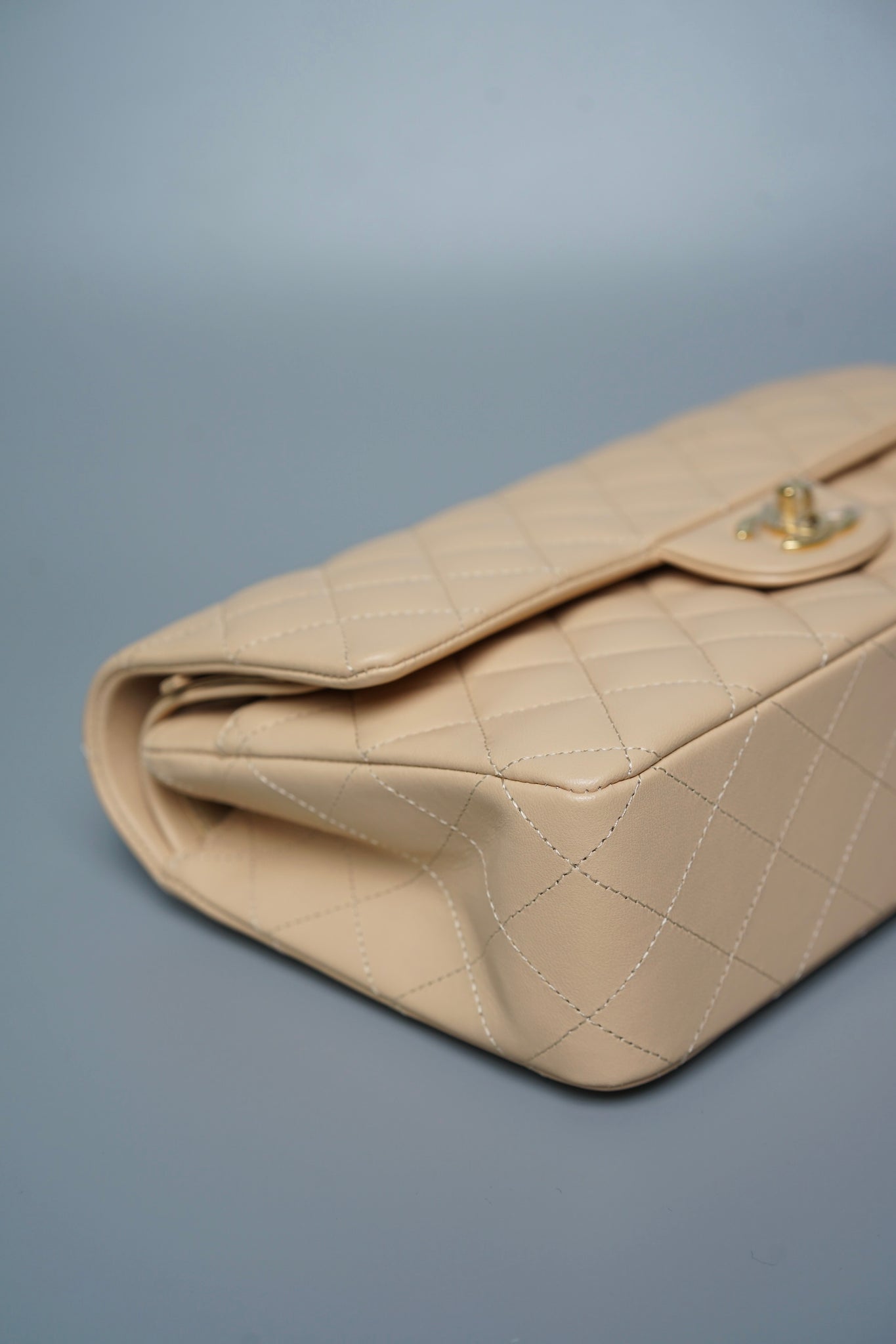 Chanel Classic Medium Double Flap in Beige Lambskin Ghw (Brand New)