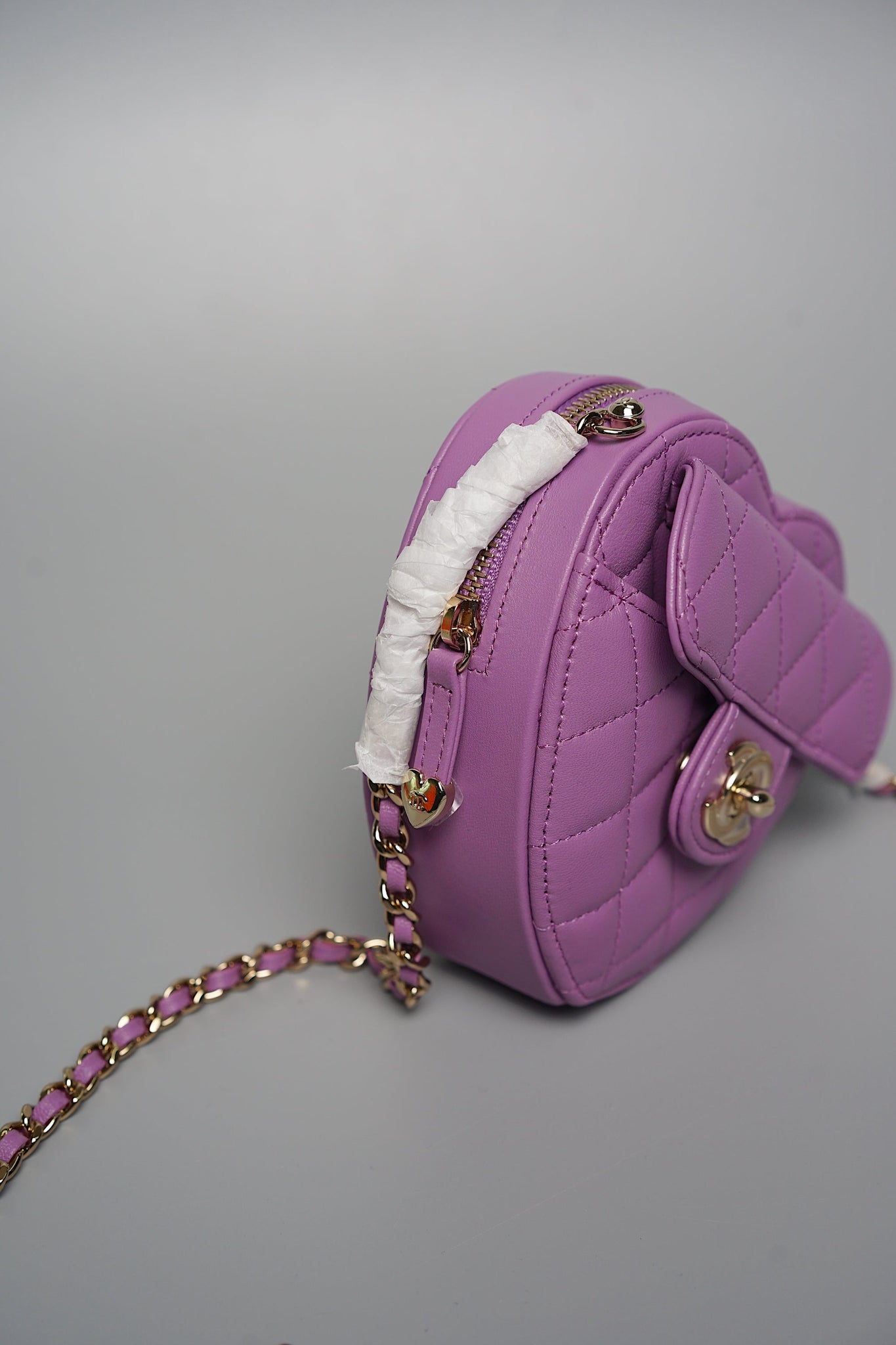 Chanel 22s Small Heart Bag in Purple (Brand New)