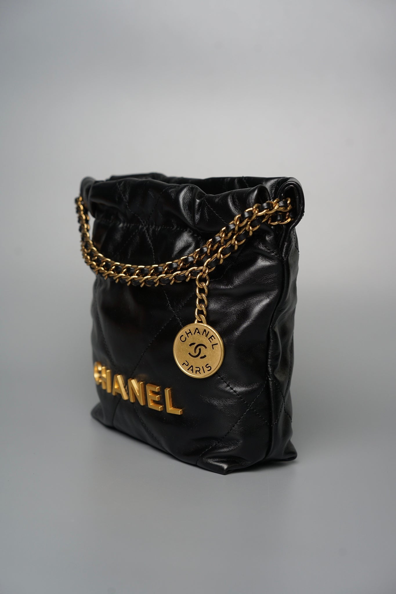 Chanel 22 Mini in Black Ghw