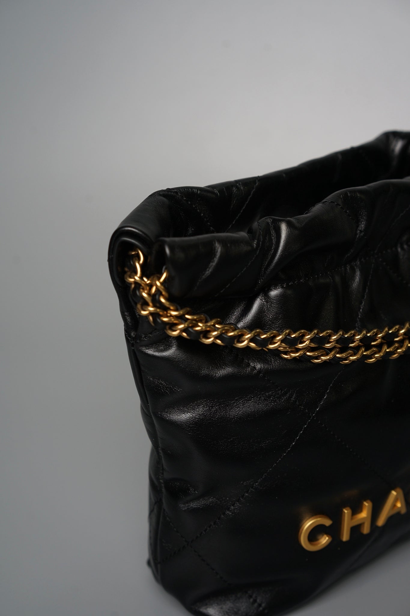 Chanel 22 Mini in Black Ghw