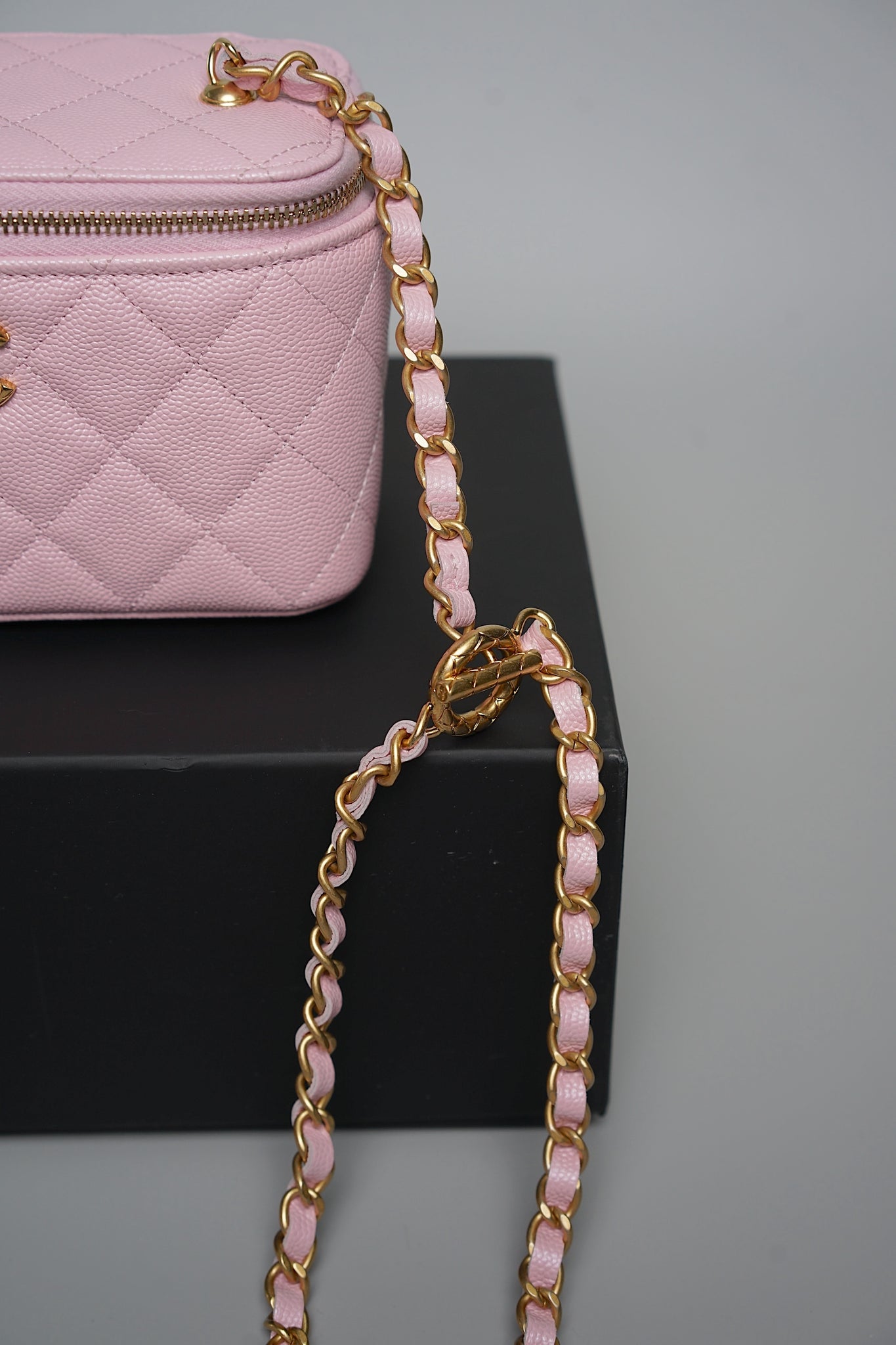 Chanel Pink Caviar Vanity with Chain (Brand New)