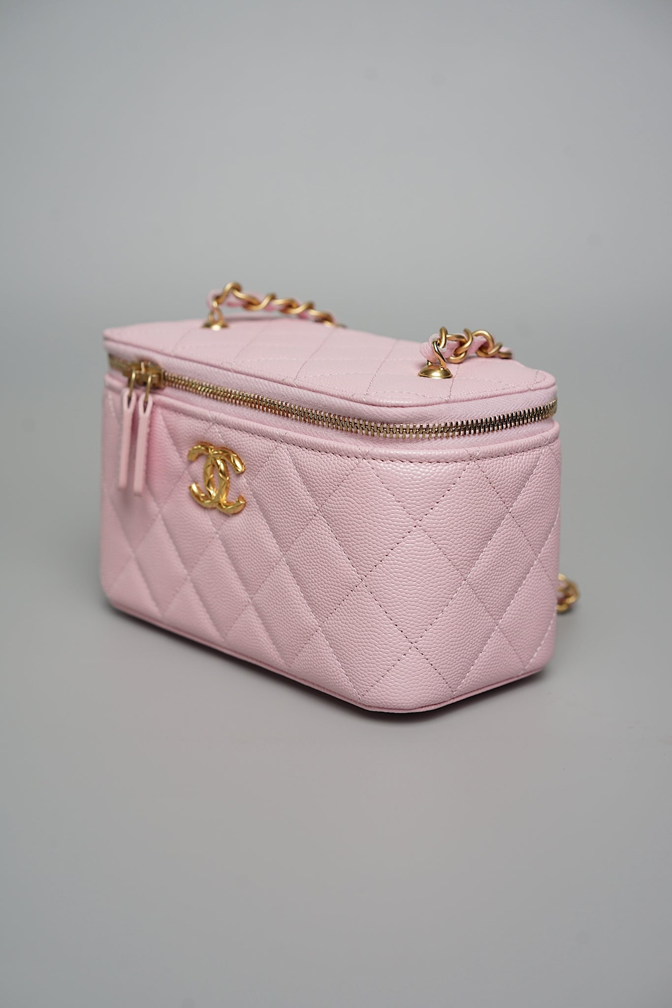 Chanel Pink Caviar Vanity with Chain (Brand New)