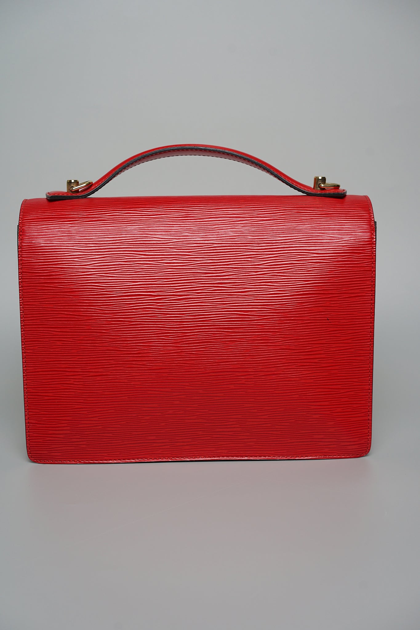 LV Epi Moceau in Fuchsia