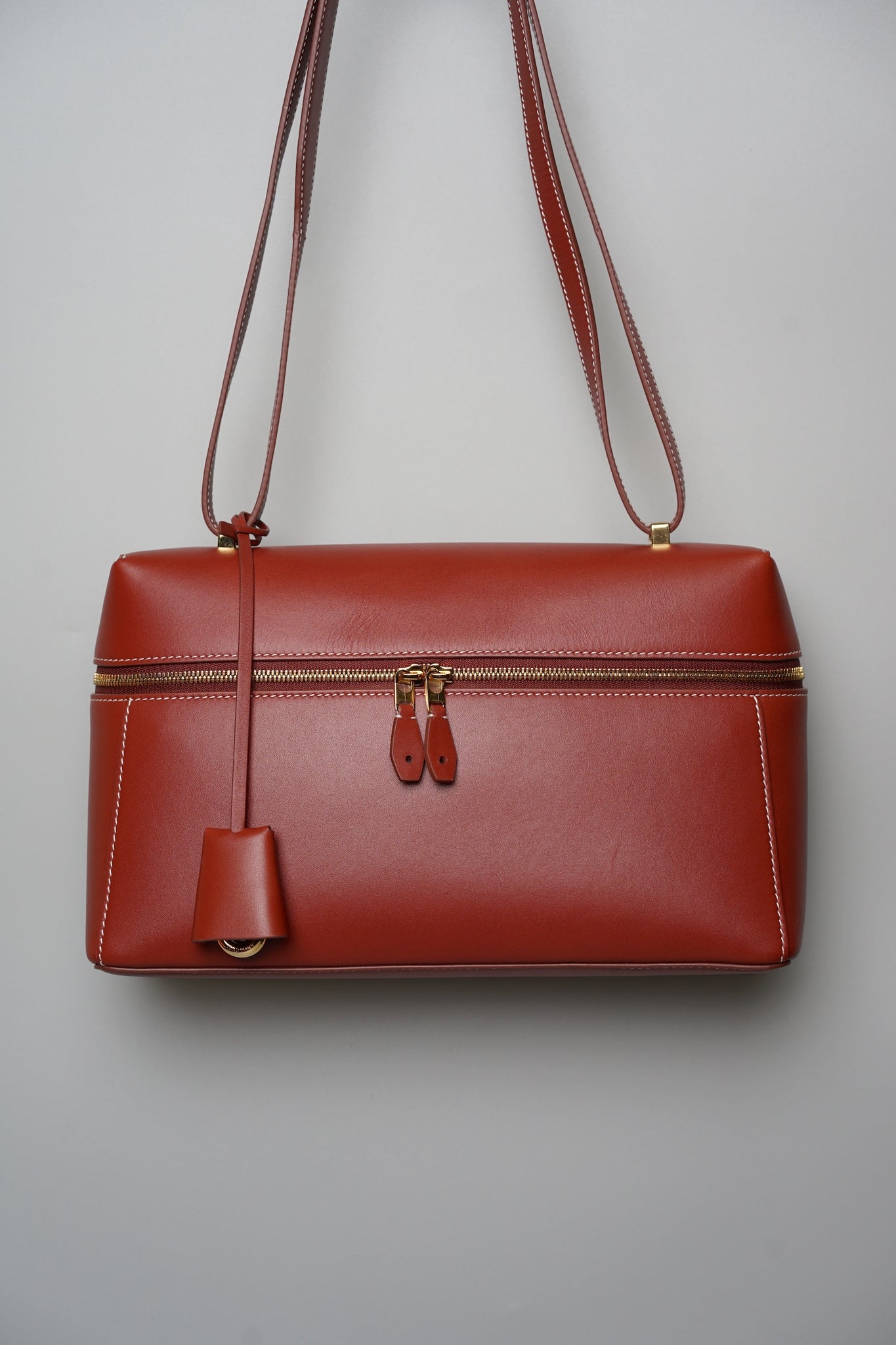 Loro Piana L27 Extrapocket in Brique