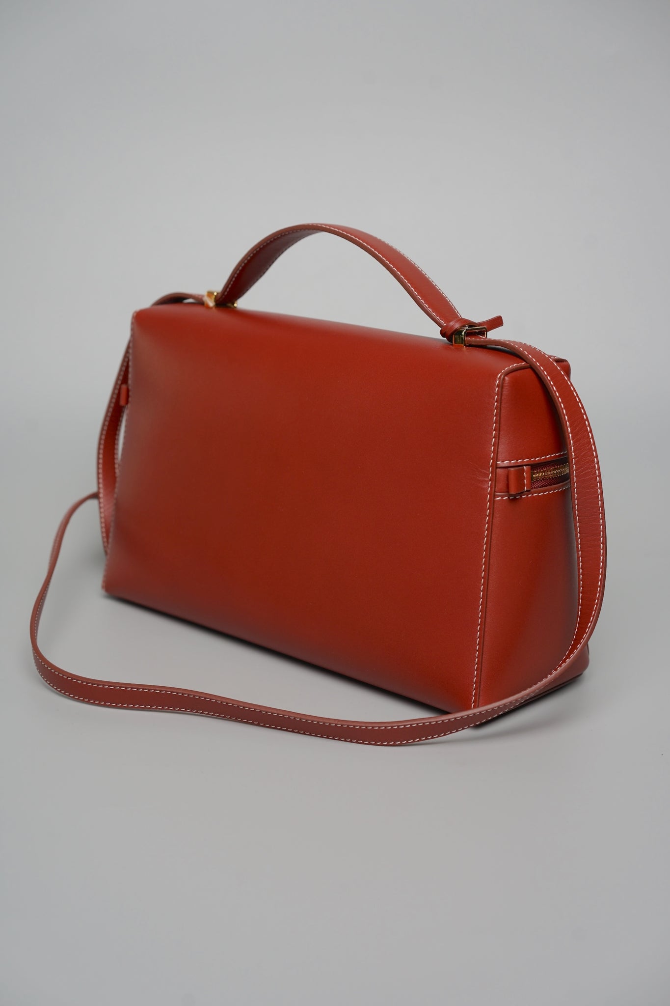 Loro Piana L27 Extrapocket in Brique