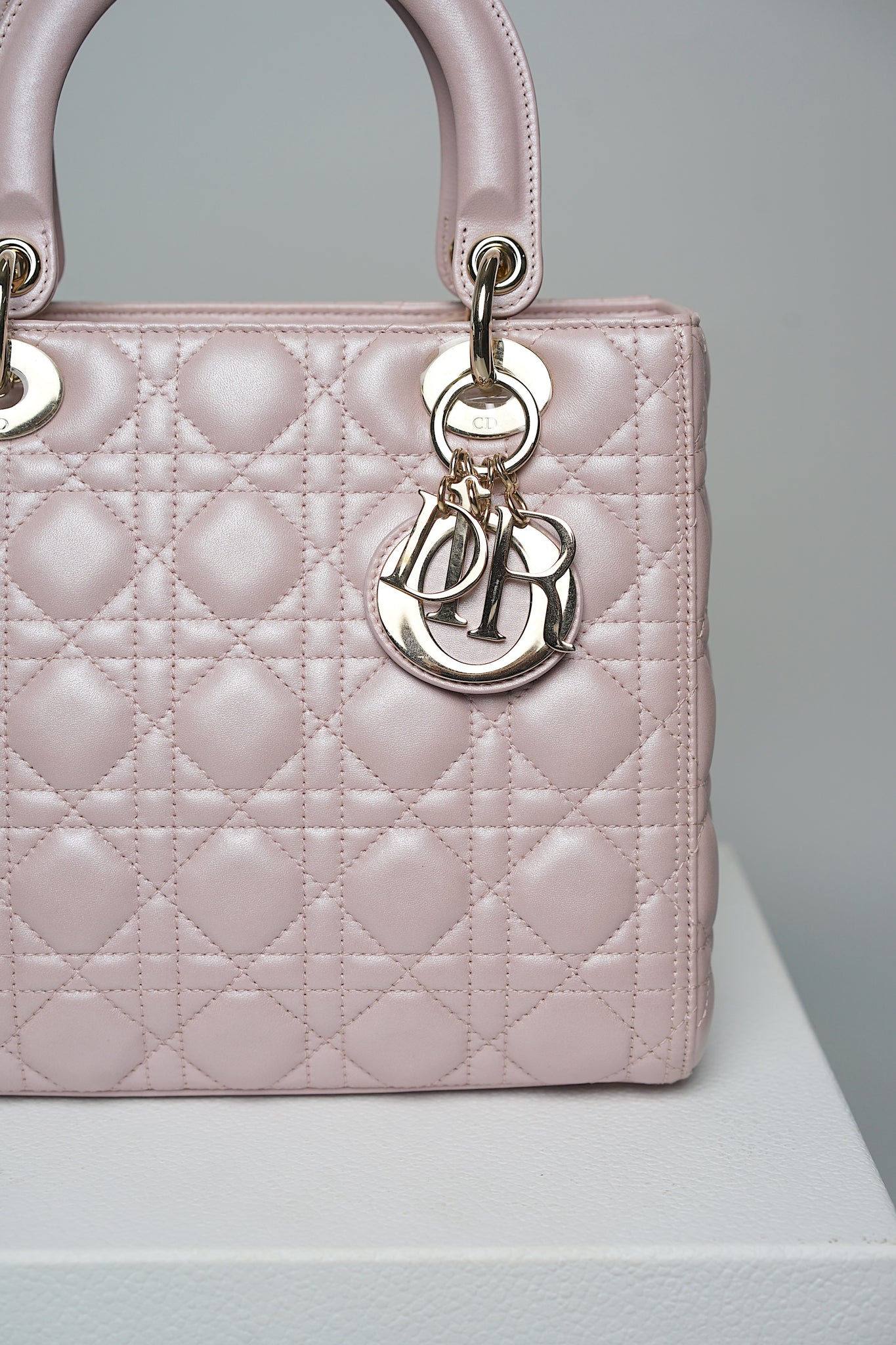 Lady Dior Medium in Iridescent Lotus Pink Lghw