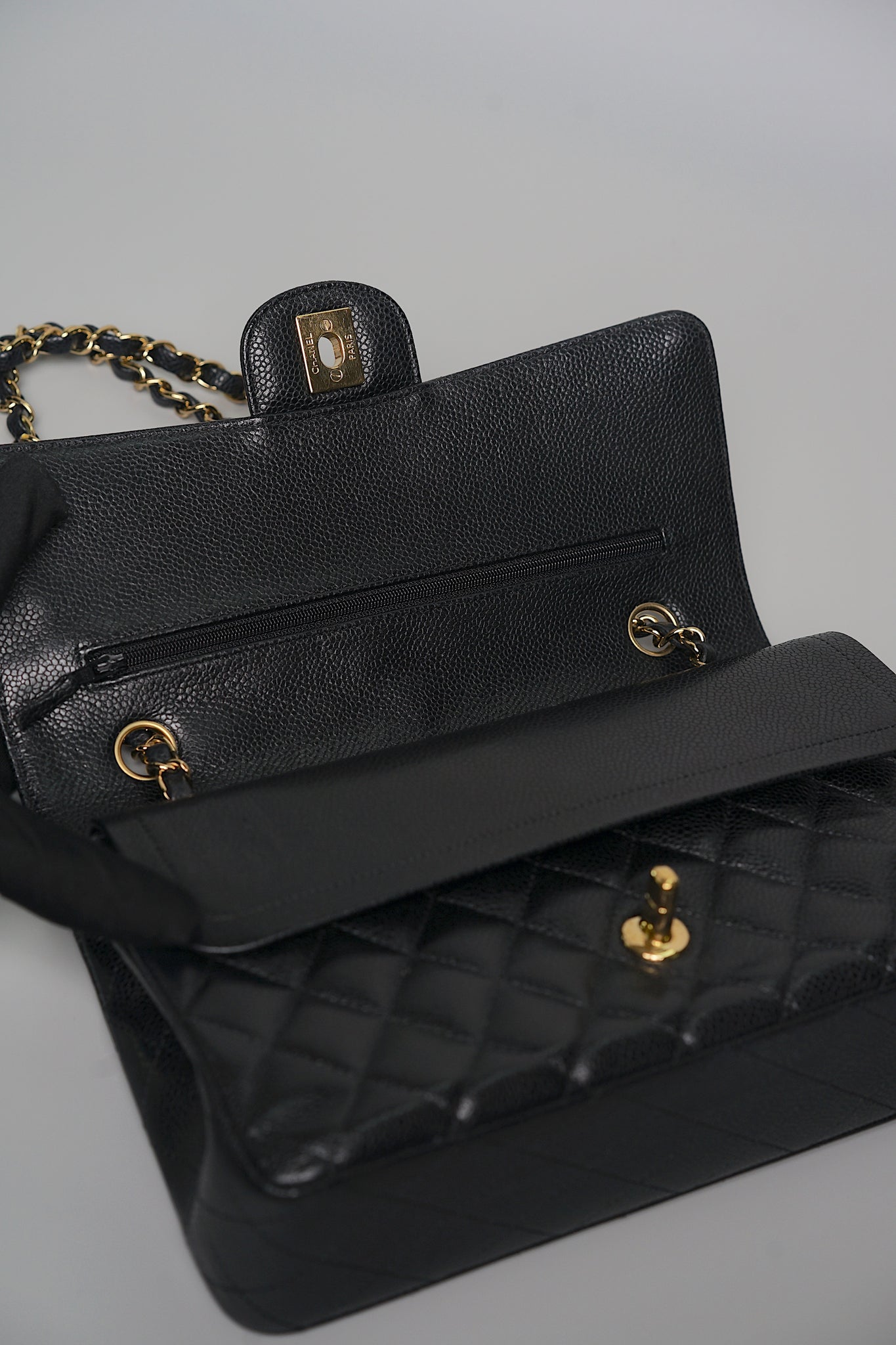 Chanel Medium Classic Double Flap in Black Caviar Ghw