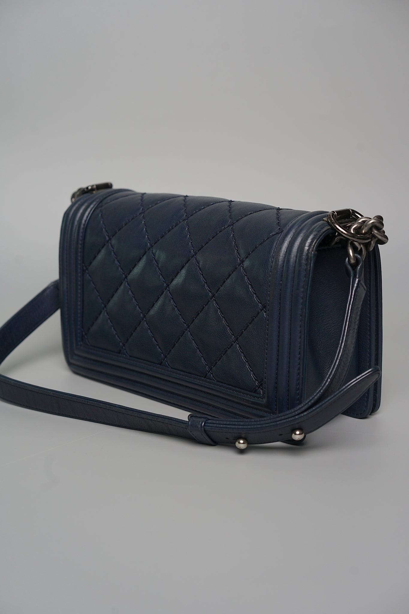 Boy Chanel Medium in Navy Lambskin Ruthenium
