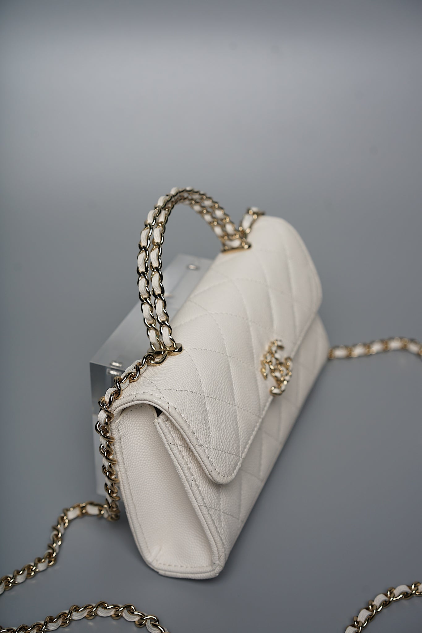 Chanel Clutch with Top Handle in White Caviar Lghw