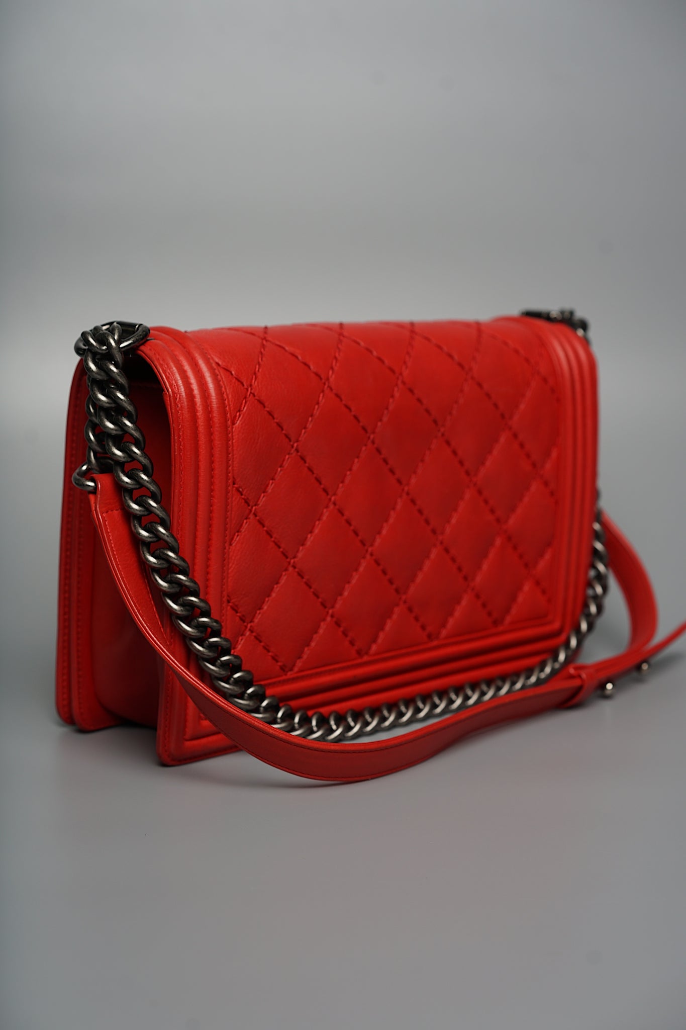 Chanel Le Boy Medium in Red Ruthenium