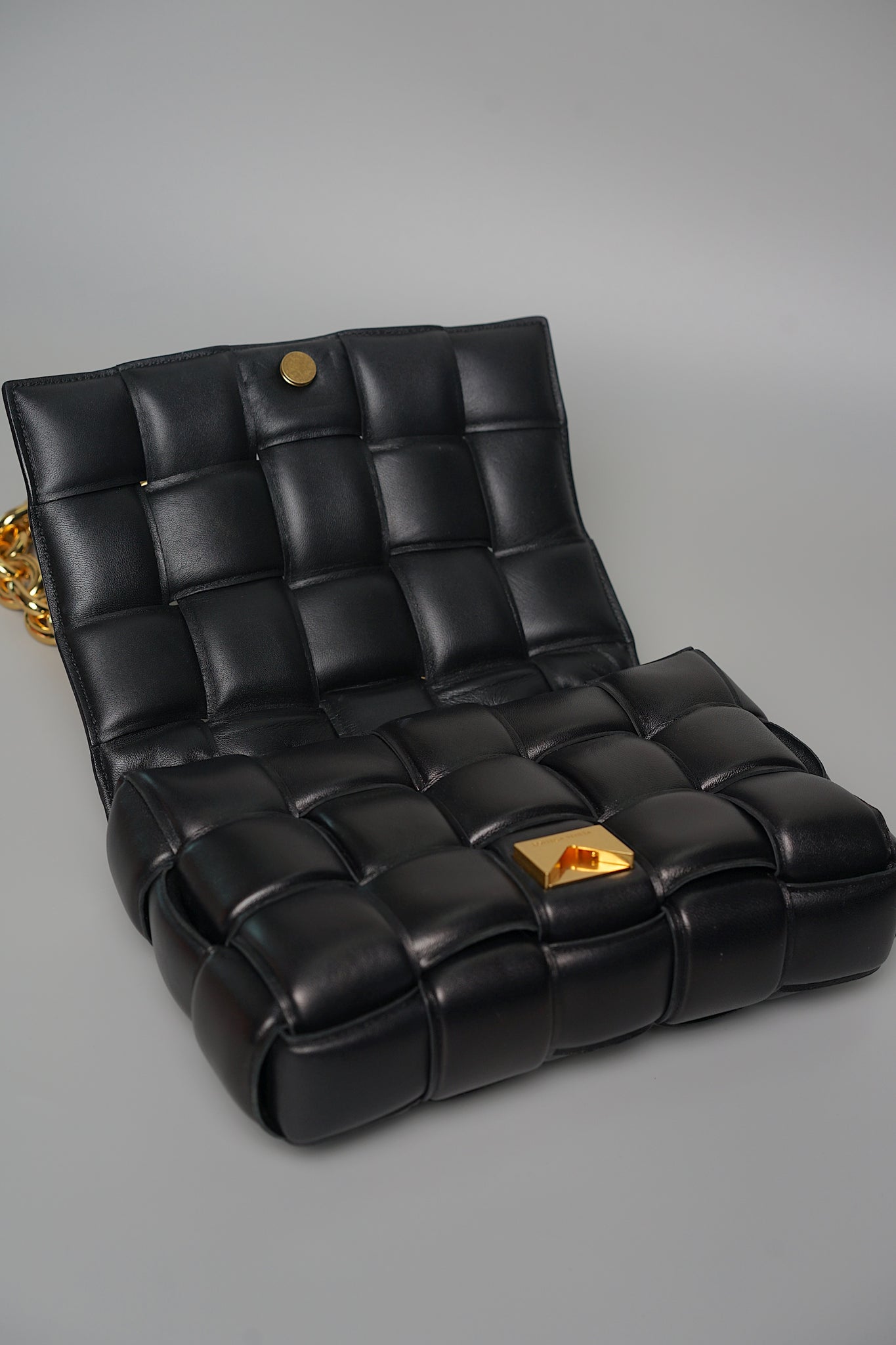Bottega Padded Chain Cassette Bag in Black