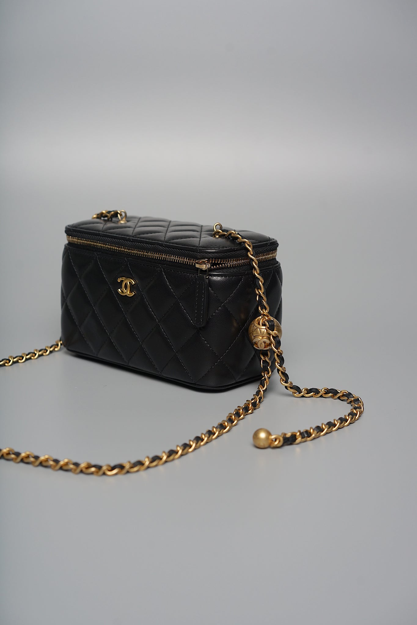 Chanel Pearl Crush Vanity in Black Lambskin Bghw